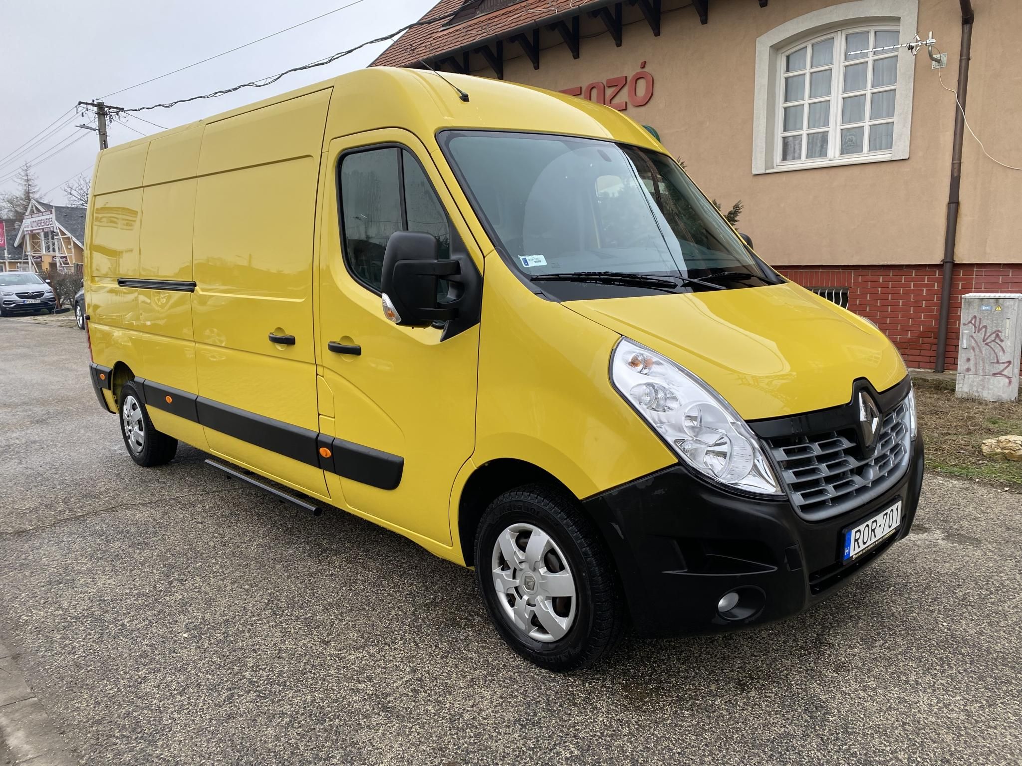 Használtautó - RENAULT MASTER 2.3 dCi 130 L3H2 3,5t Pack Comfort RWD TwinWheel Magyar! GARANCIÁVAL