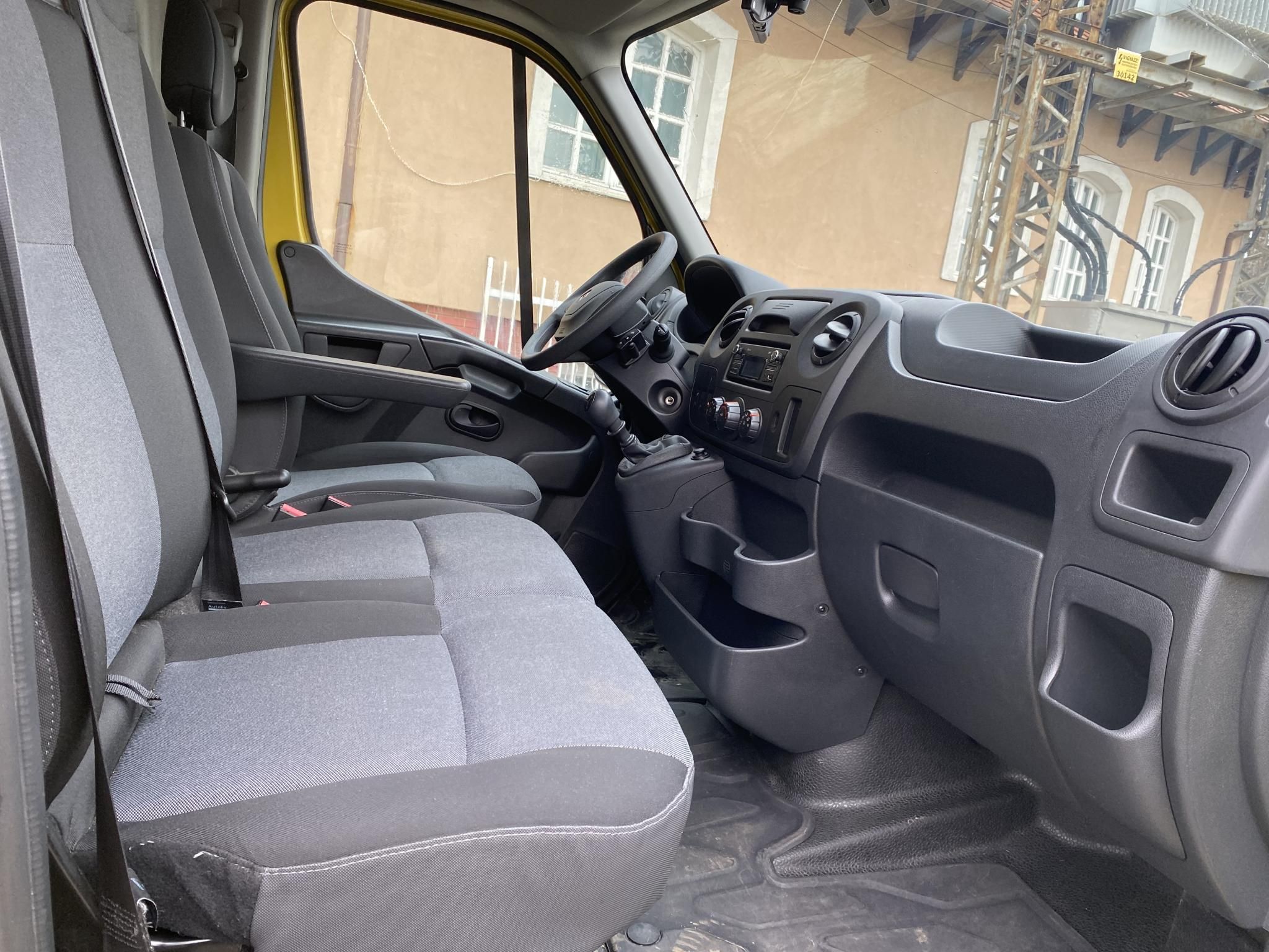 Használtautó - RENAULT MASTER 2.3 dCi 130 L3H2 3,5t Pack Comfort RWD TwinWheel Magyar! GARANCIÁVAL