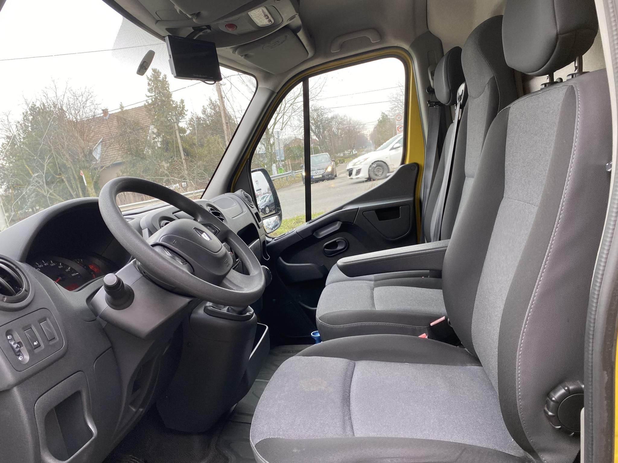 Használtautó - RENAULT MASTER 2.3 dCi 130 L3H2 3,5t Pack Comfort RWD TwinWheel Magyar! GARANCIÁVAL