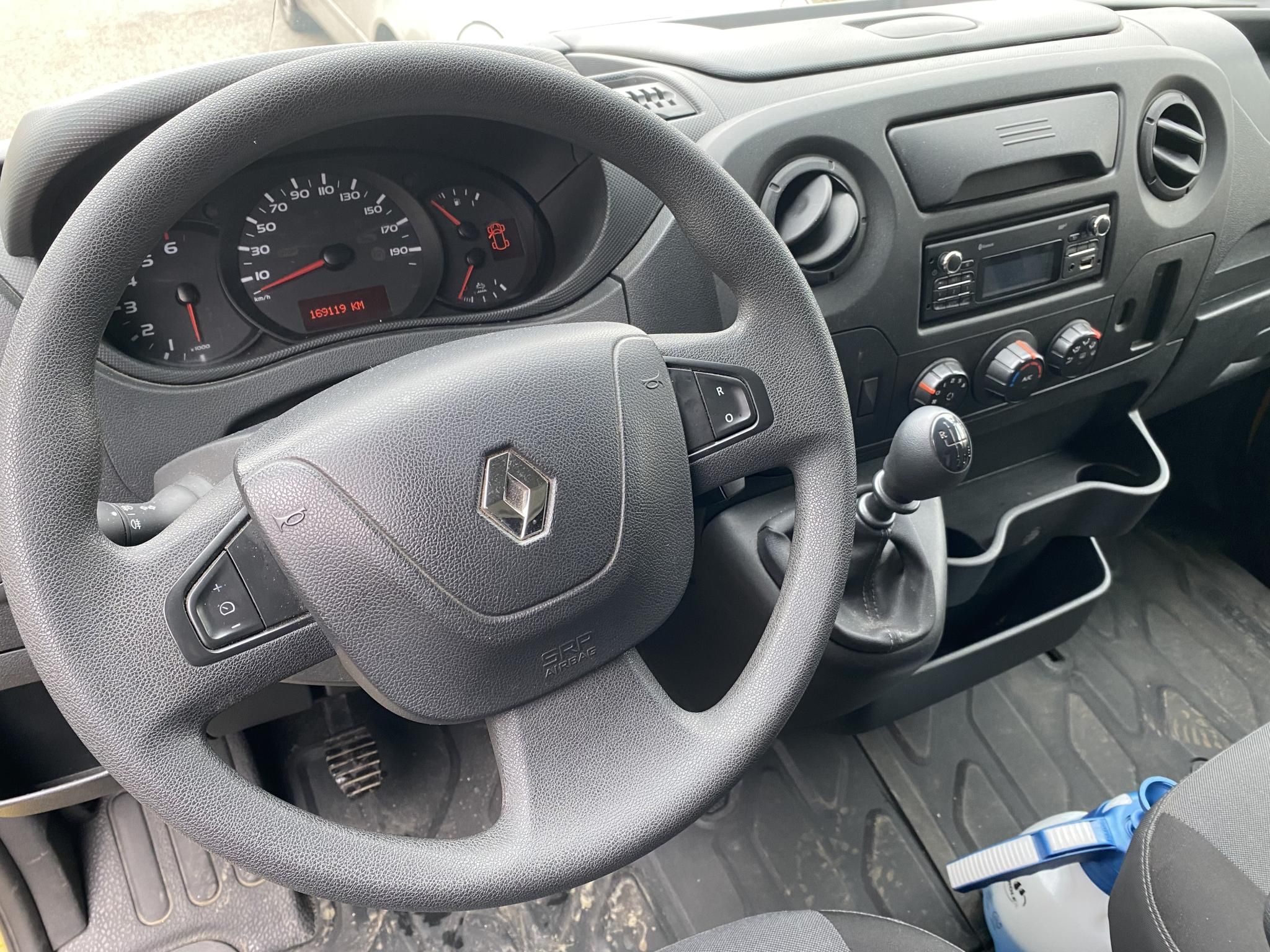 Használtautó - RENAULT MASTER 2.3 dCi 130 L3H2 3,5t Pack Comfort RWD TwinWheel Magyar! GARANCIÁVAL