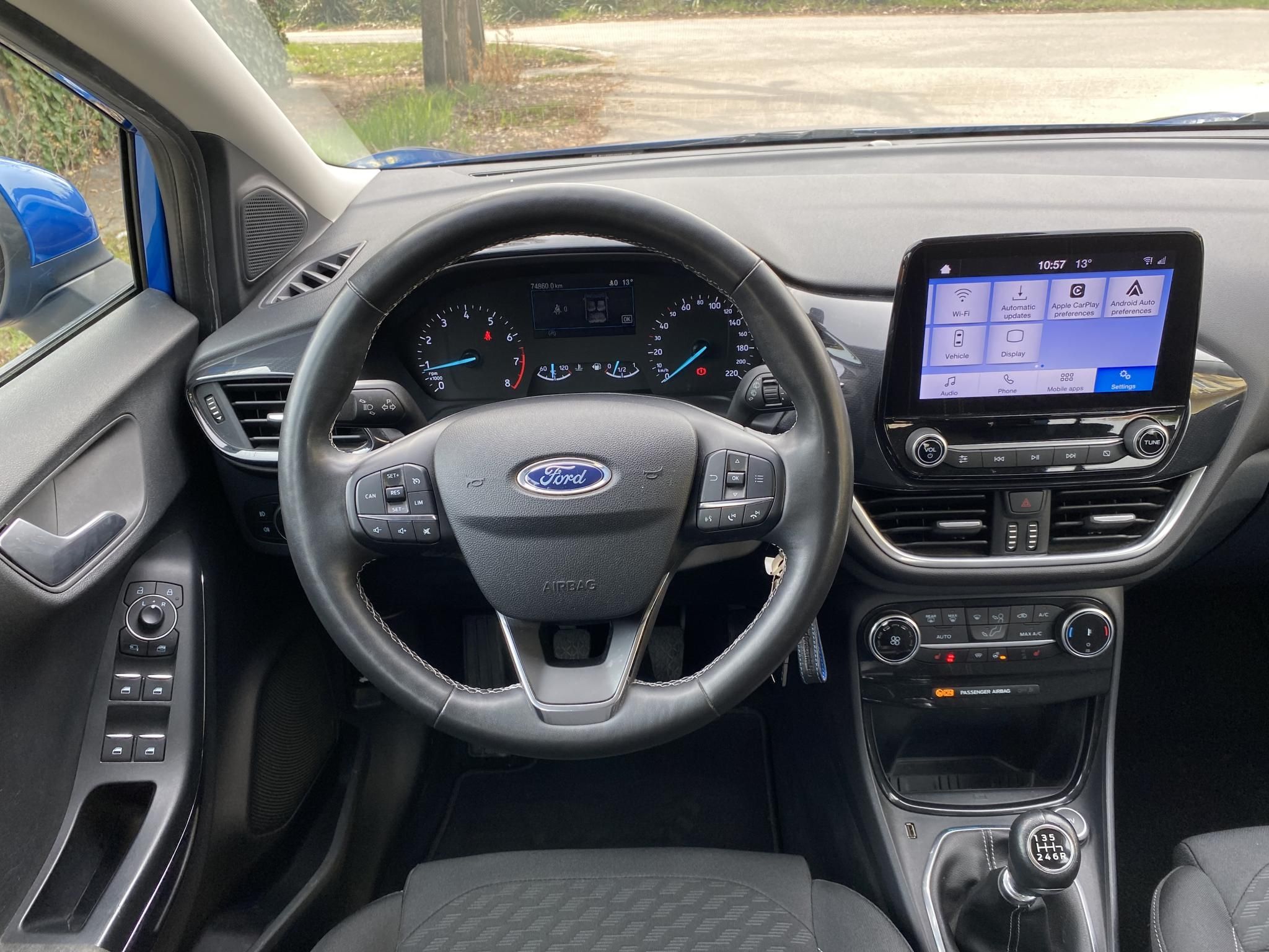 Használtautó - FORD PUMA 1.0 EcoBoost Titanium Design Magyar! Gyári GARANCIÁVAL!