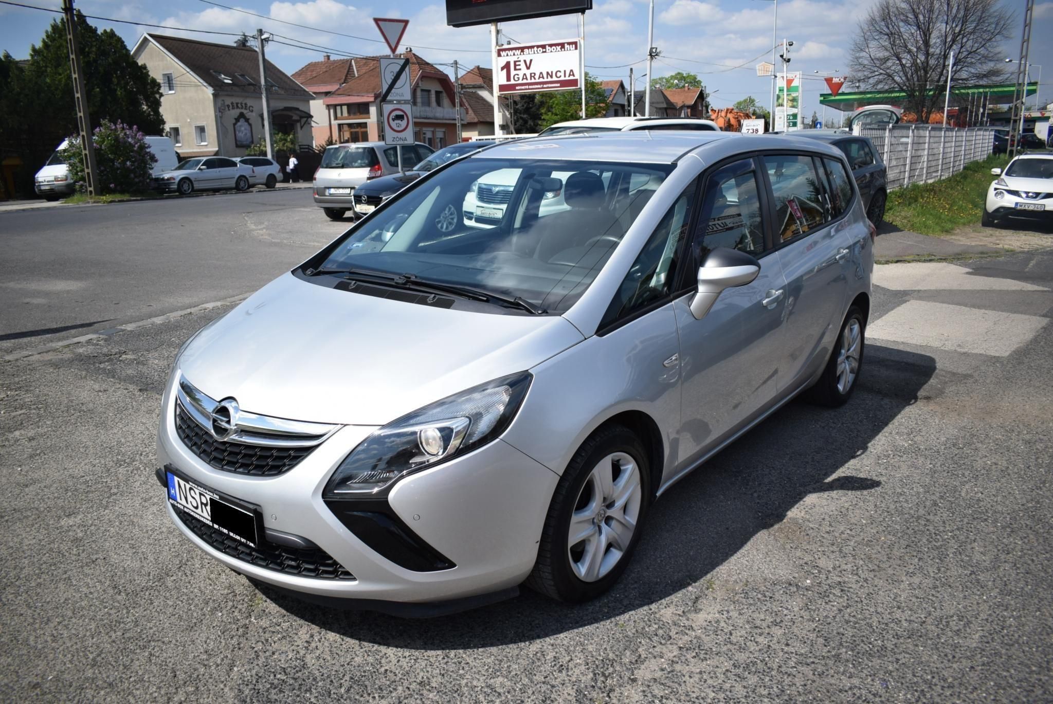 Használtautó - OPEL ZAFIRA TOURER 1.4 T Edition Start-Stop