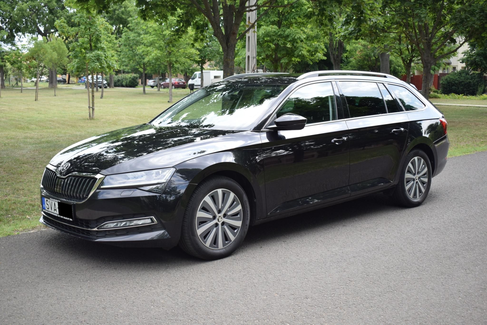 Használtautó - SKODA SUPERB Combi 2.0 TSI Style DSG Magyar! 126.000 km Garanciával!