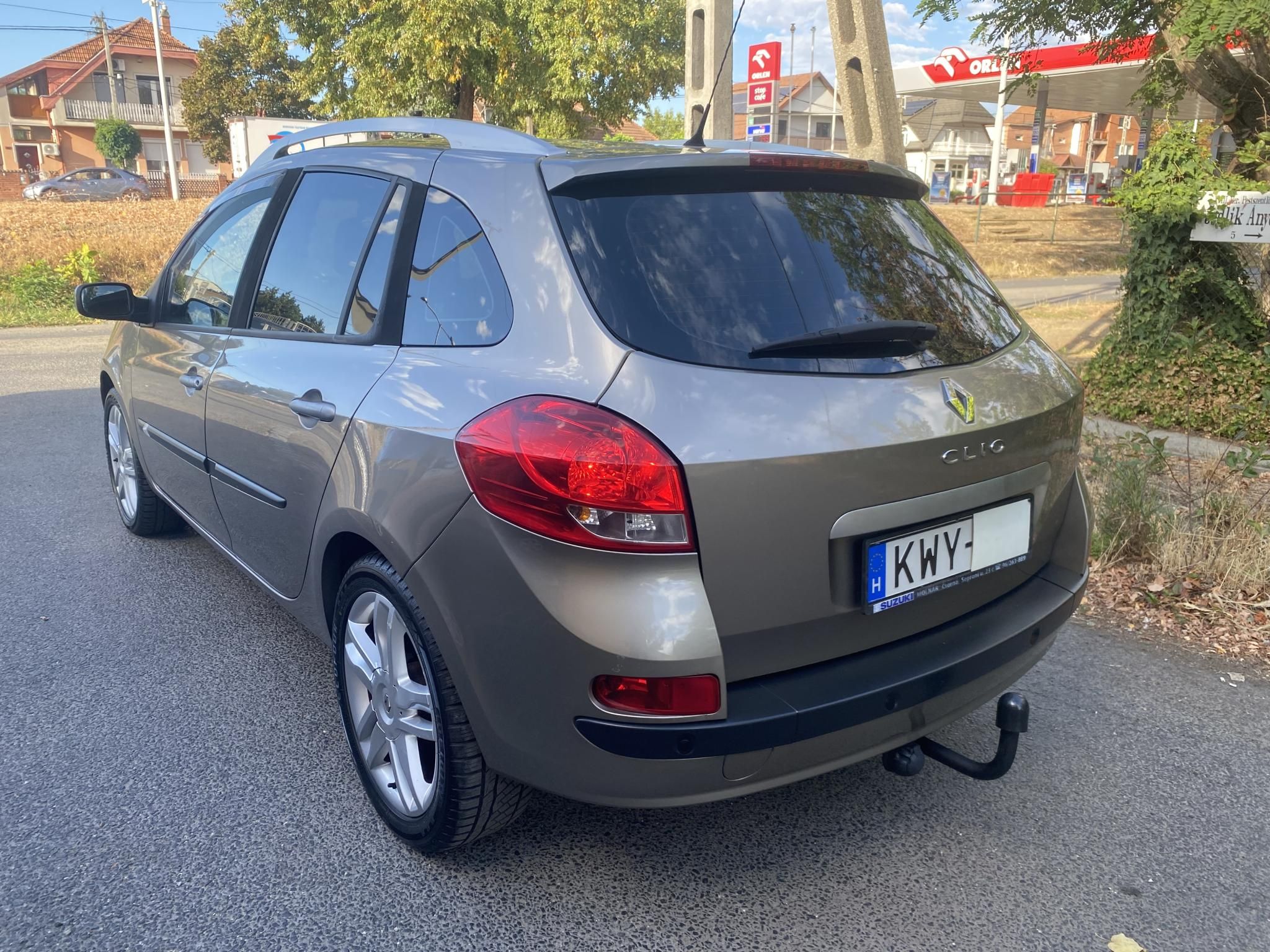Használtautó - RENAULT CLIO Grandtour 1.5 dCi Extreme