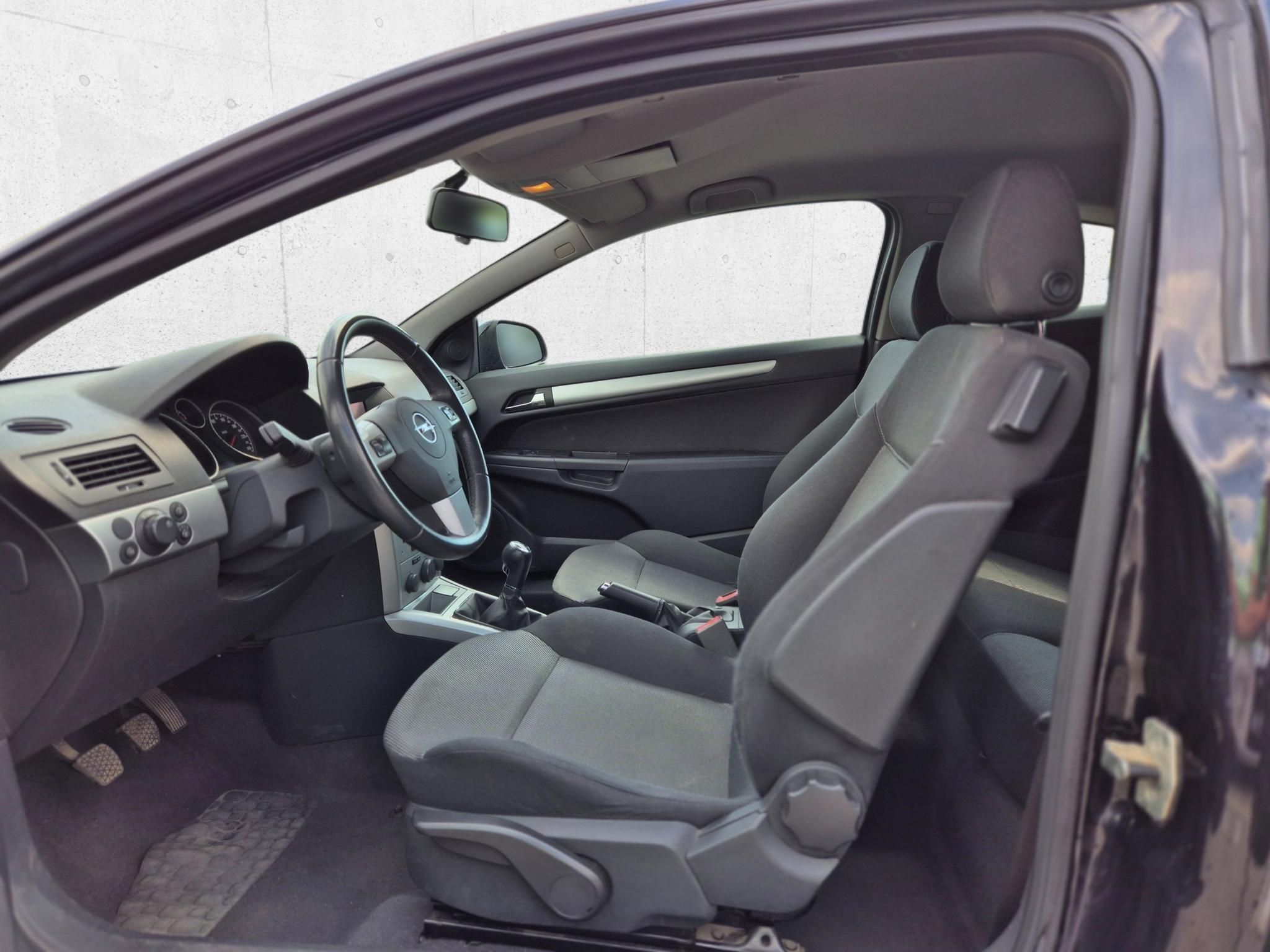 OPEL ASTRA H