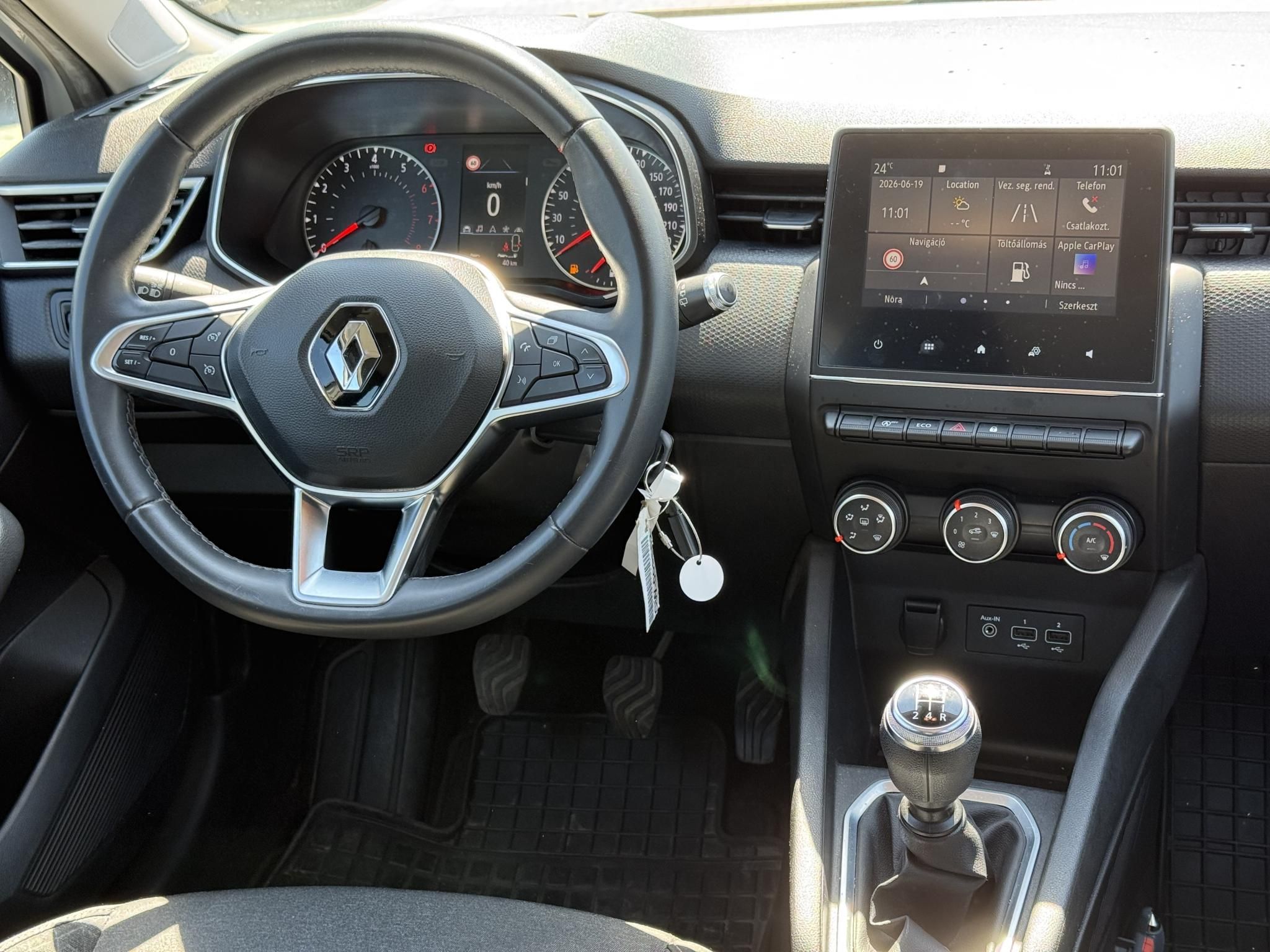 RENAULT CLIO