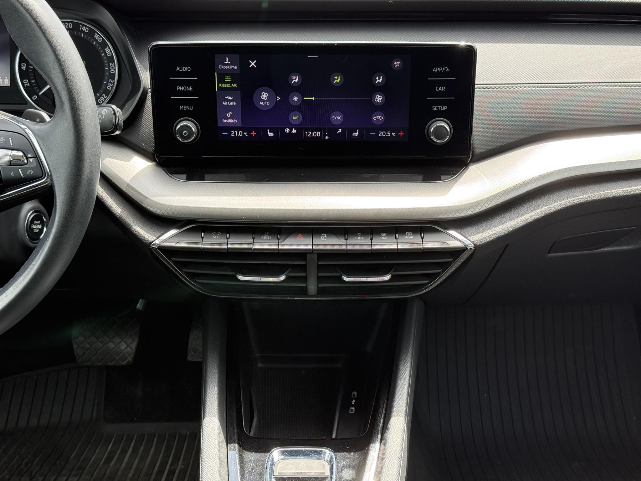 SKODA OCTAVIA