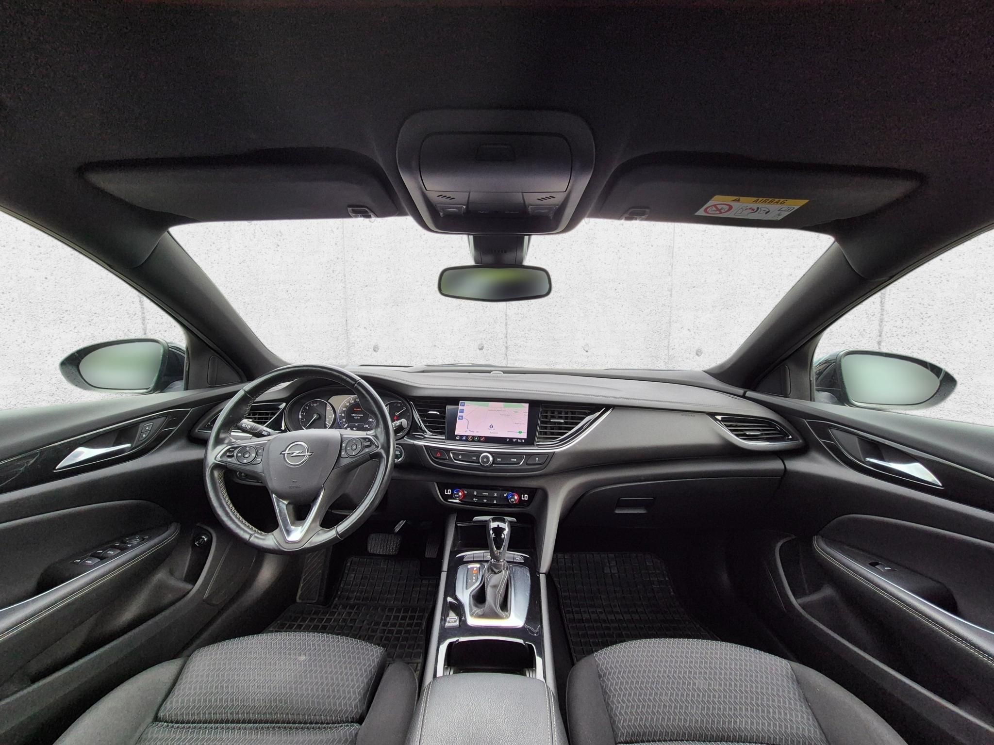 OPEL INSIGNIA