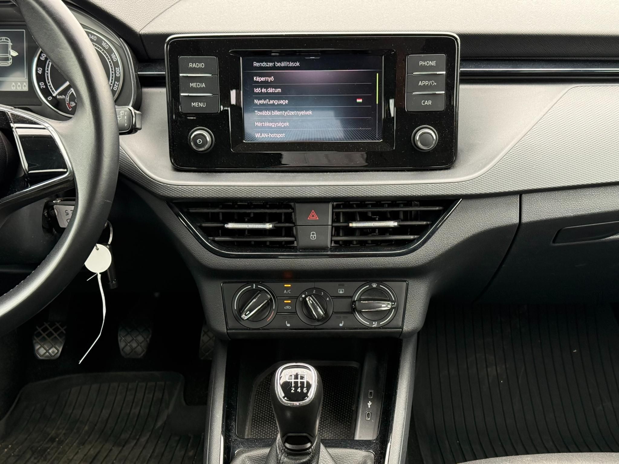 SKODA SCALA