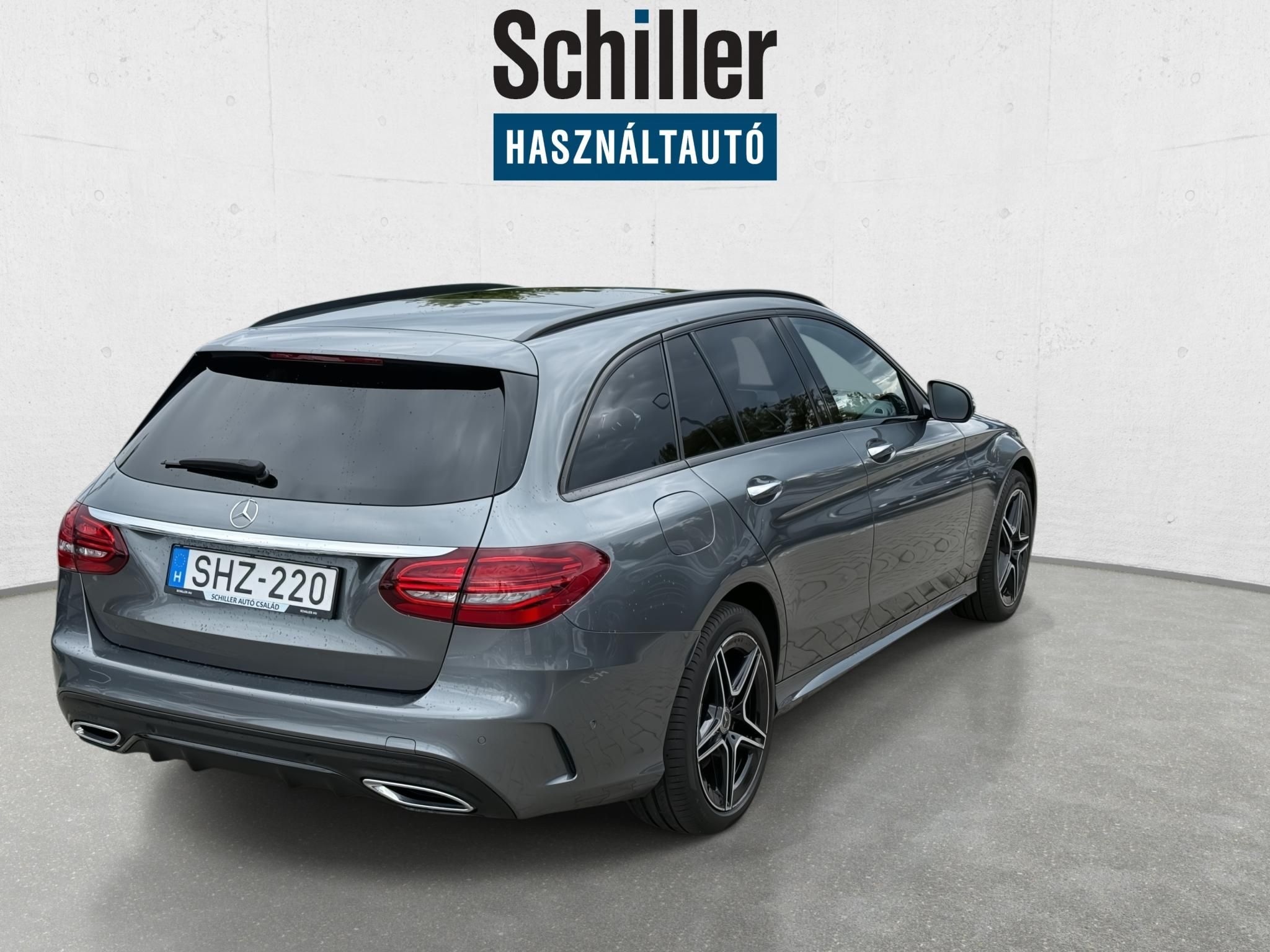 MERCEDES-BENZ C 220