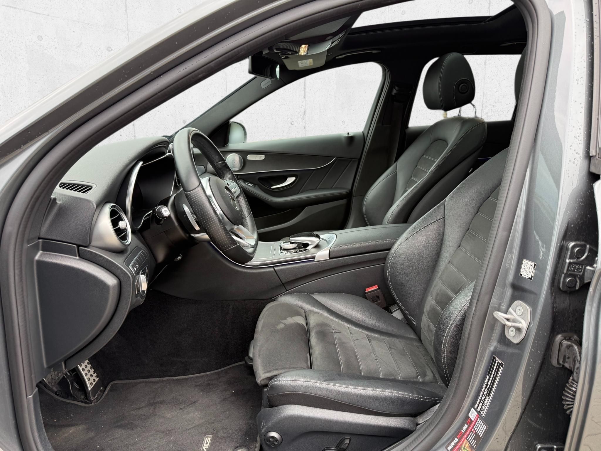 MERCEDES-BENZ C 220