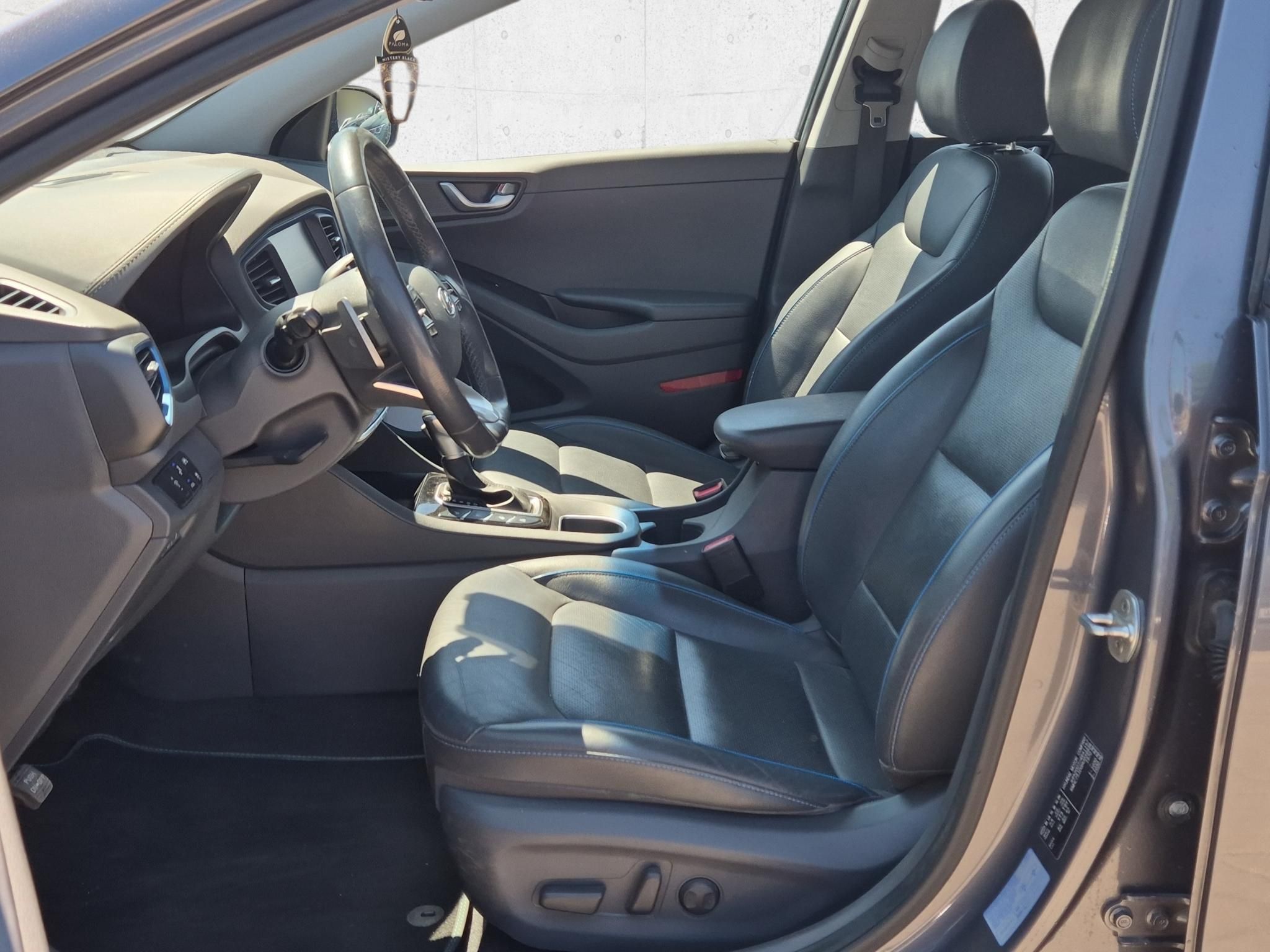 HYUNDAI IONIQ