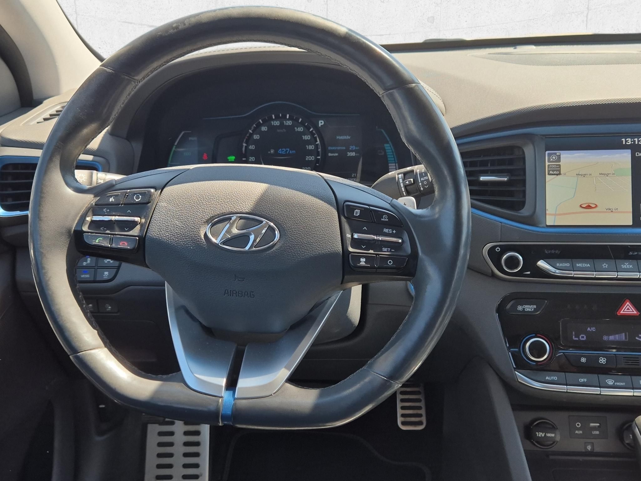 HYUNDAI IONIQ