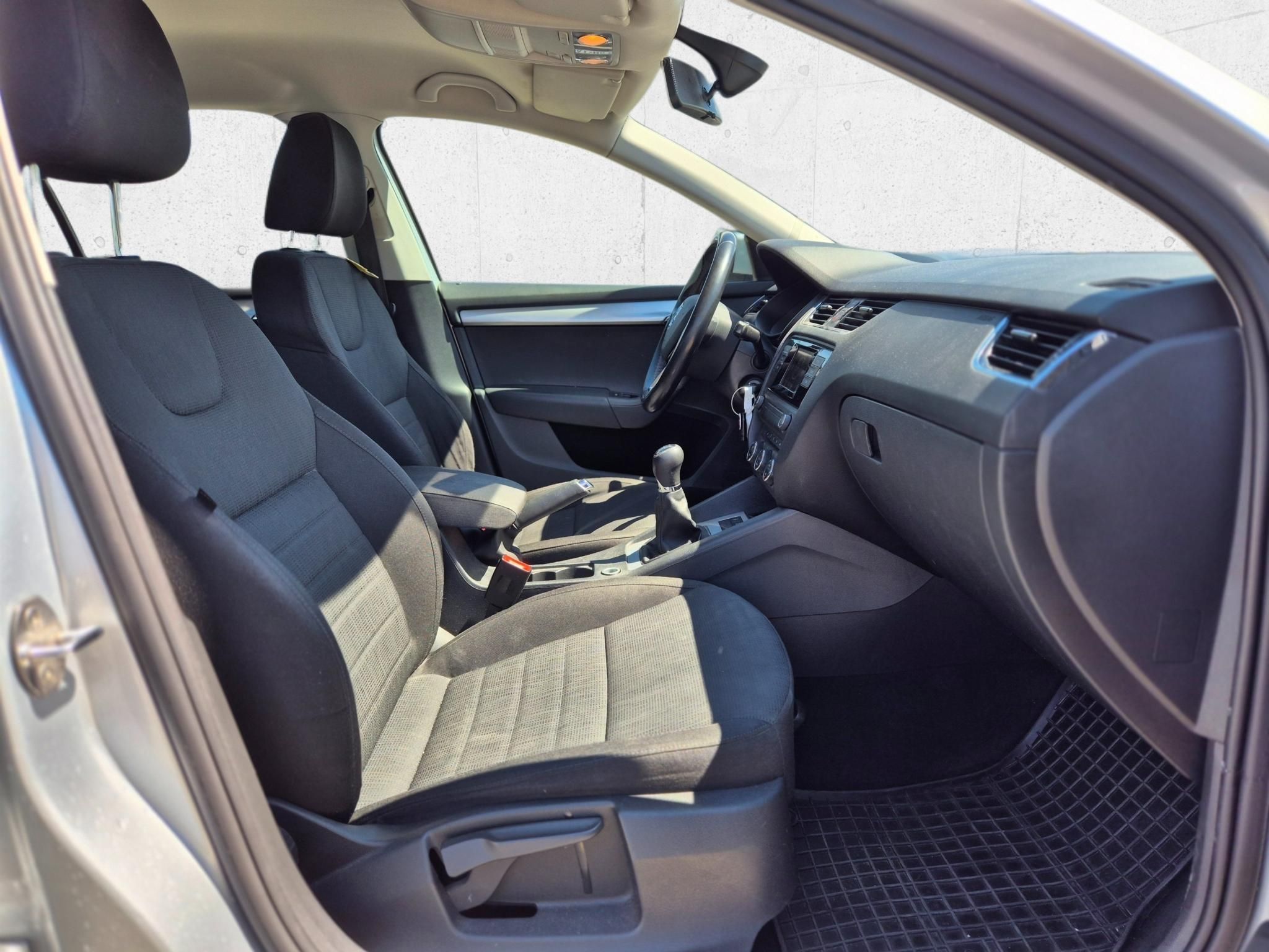 SKODA OCTAVIA