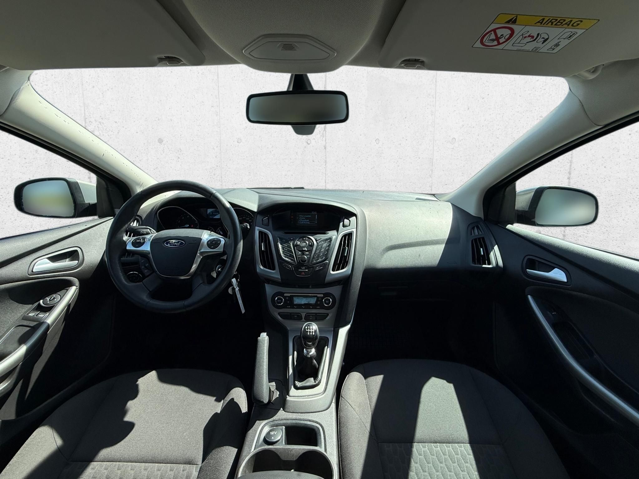 FORD FOCUS