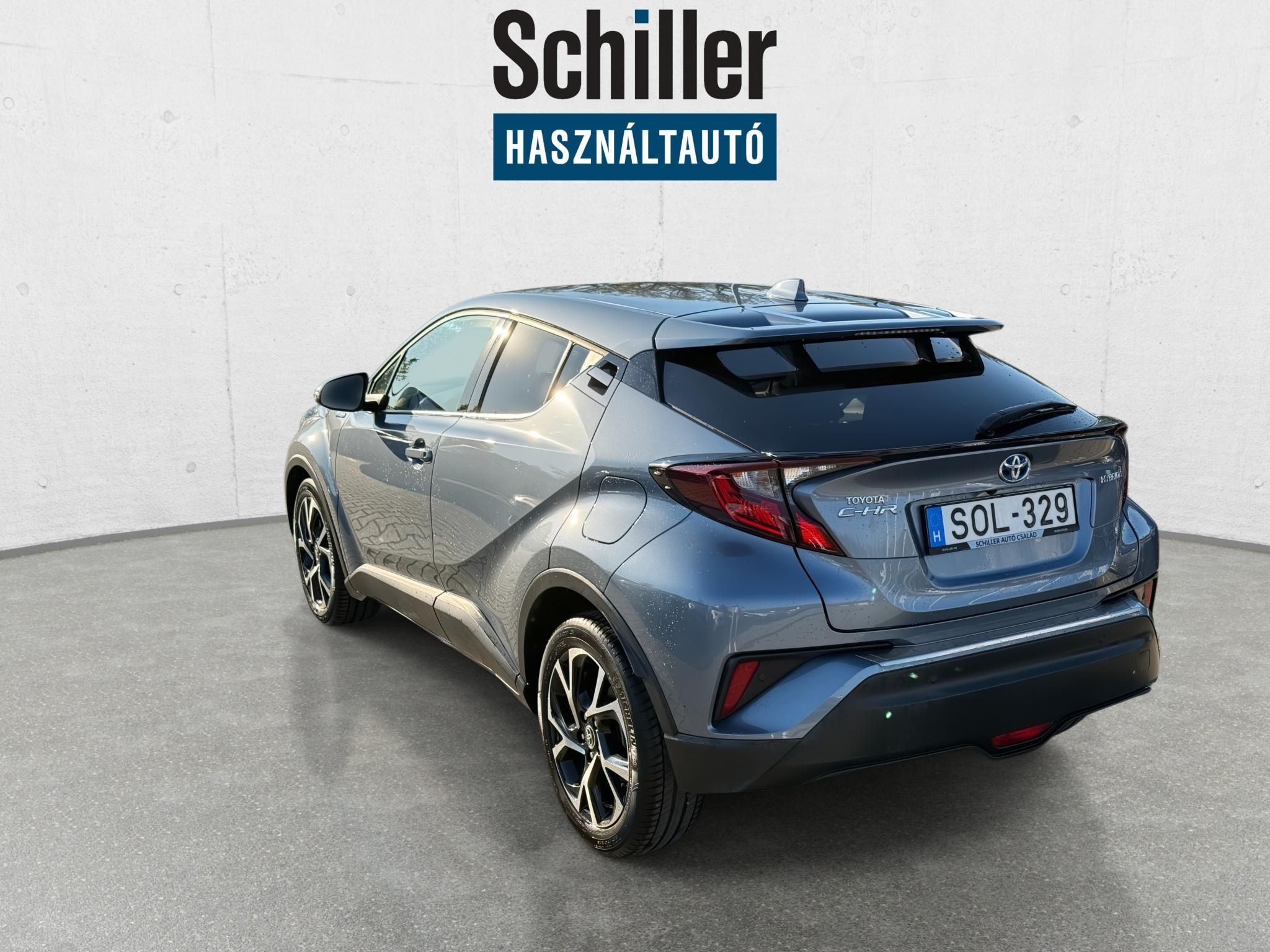 TOYOTA C-HR