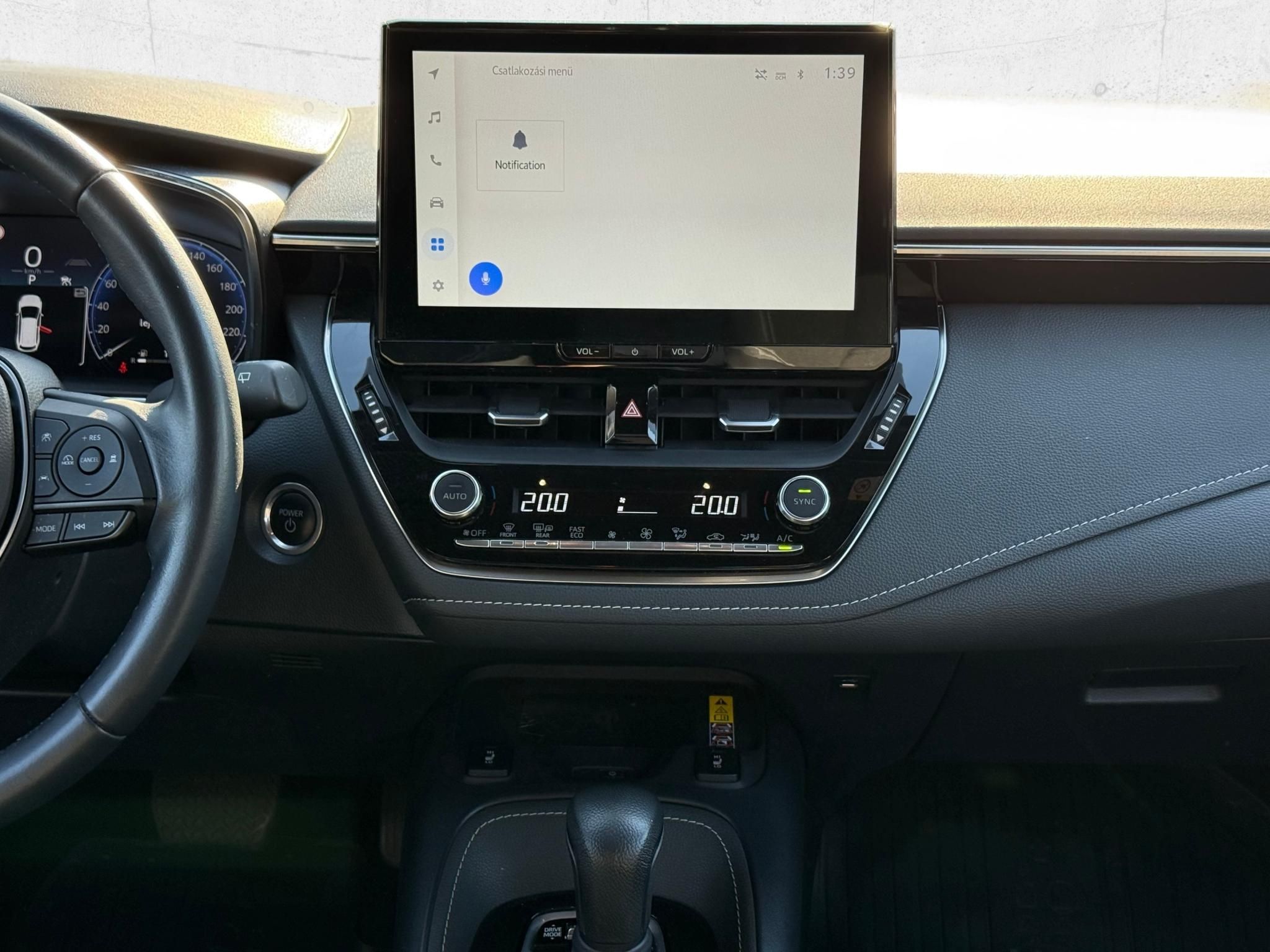 TOYOTA COROLLA