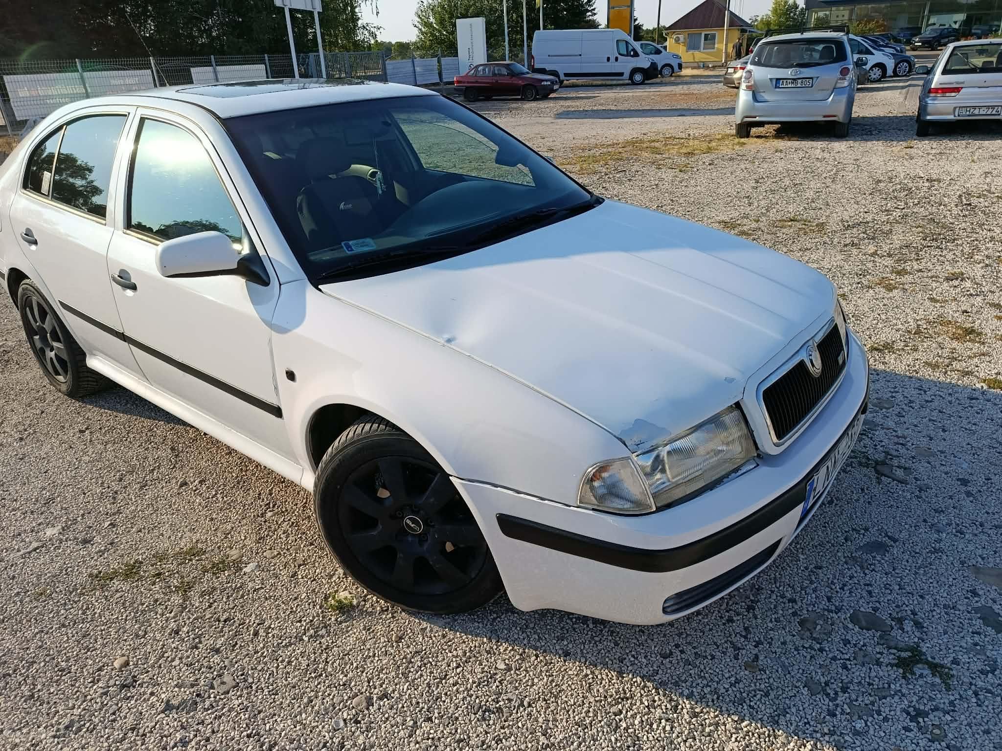SKODA OCTAVIA 1.9 TDI SLX Ferdehátú