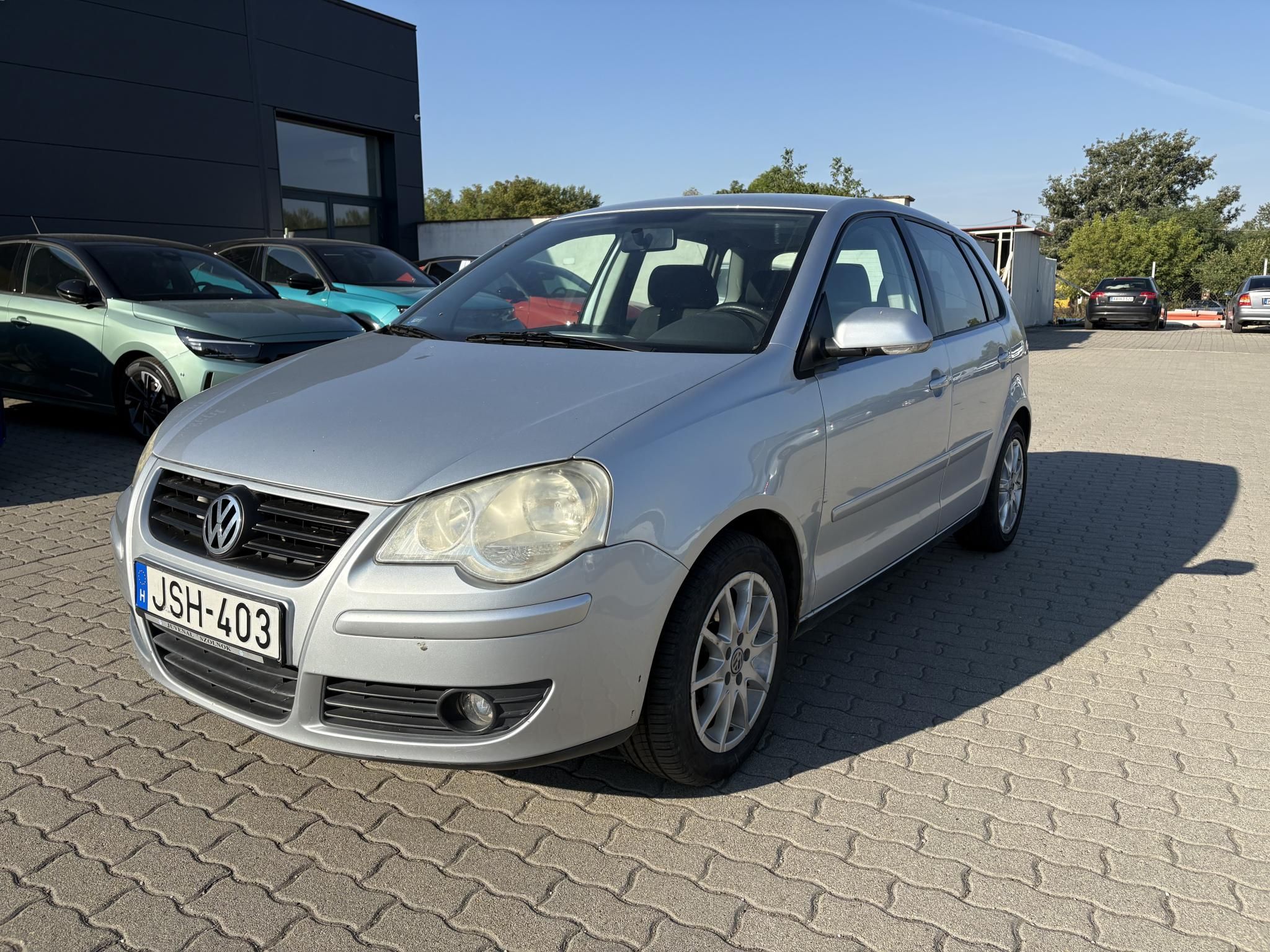 VOLKSWAGEN POLO 1.2 55 Cool Ferdehátú
