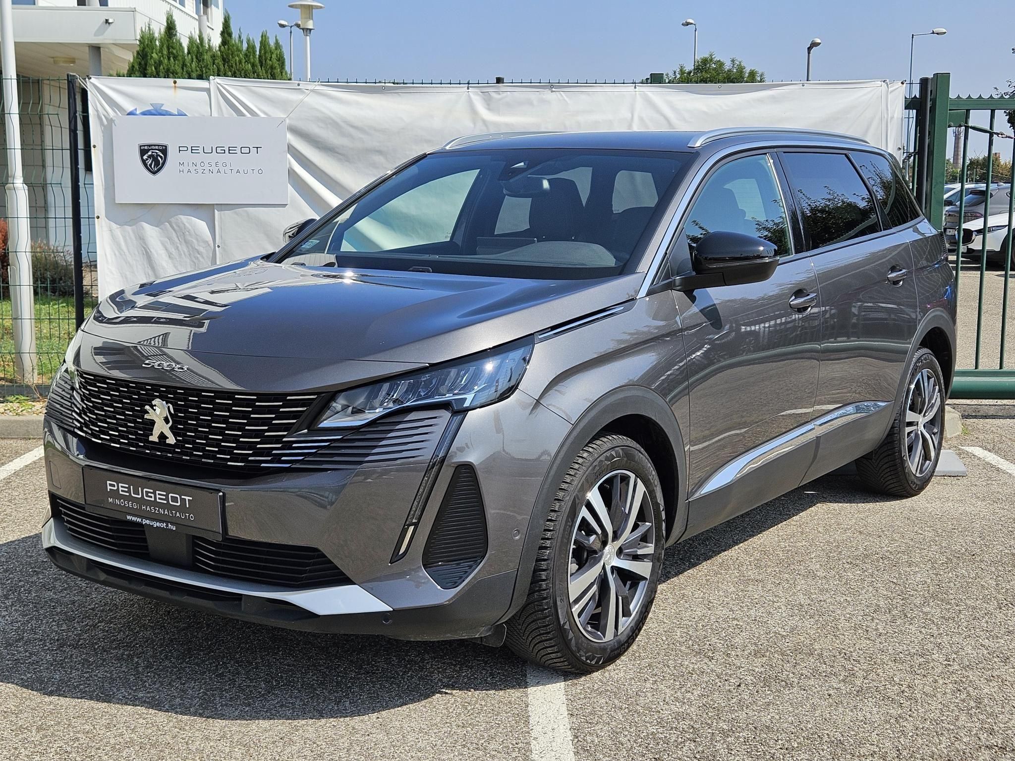 PEUGEOT 5008