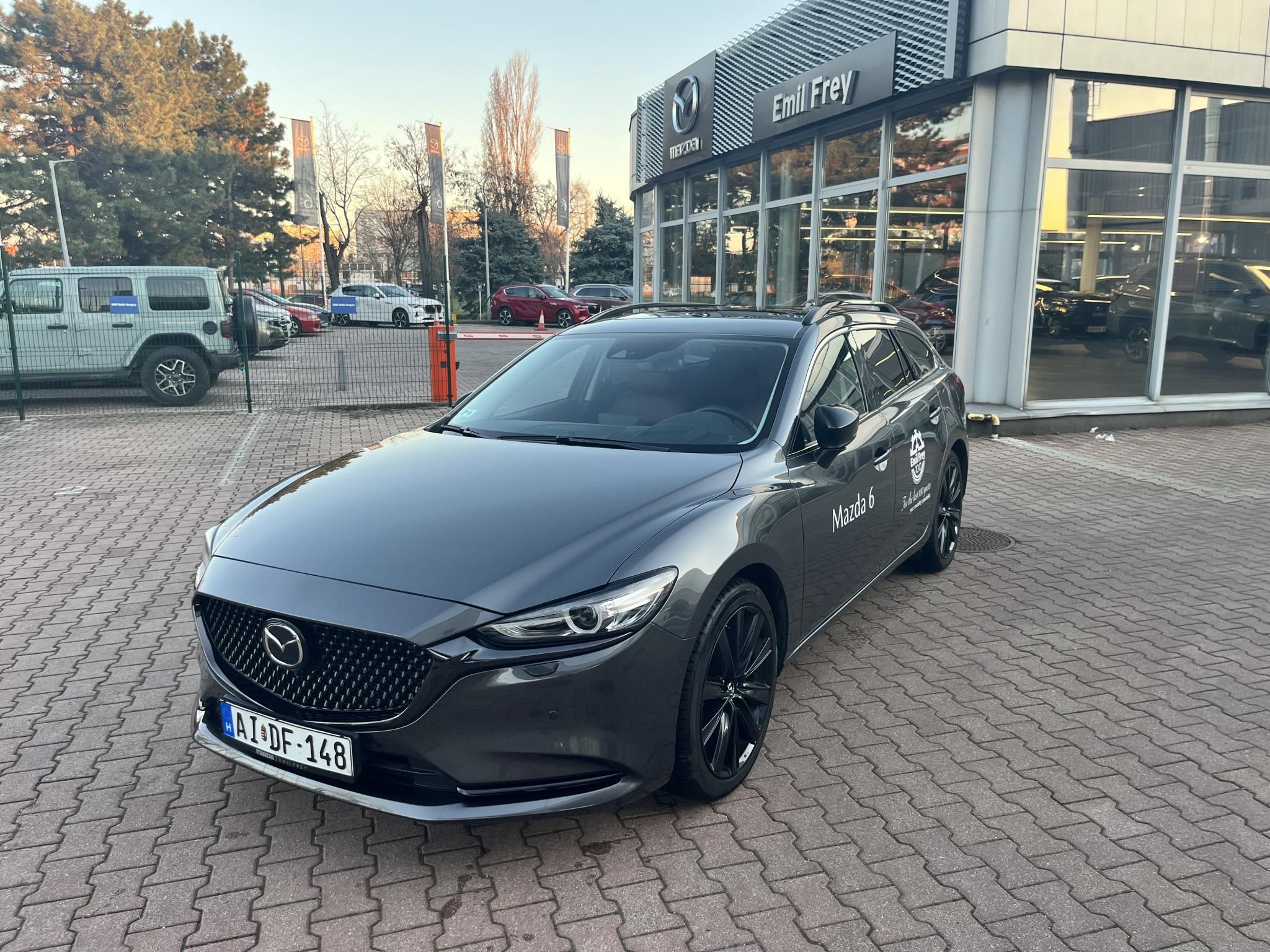 MAZDA 6