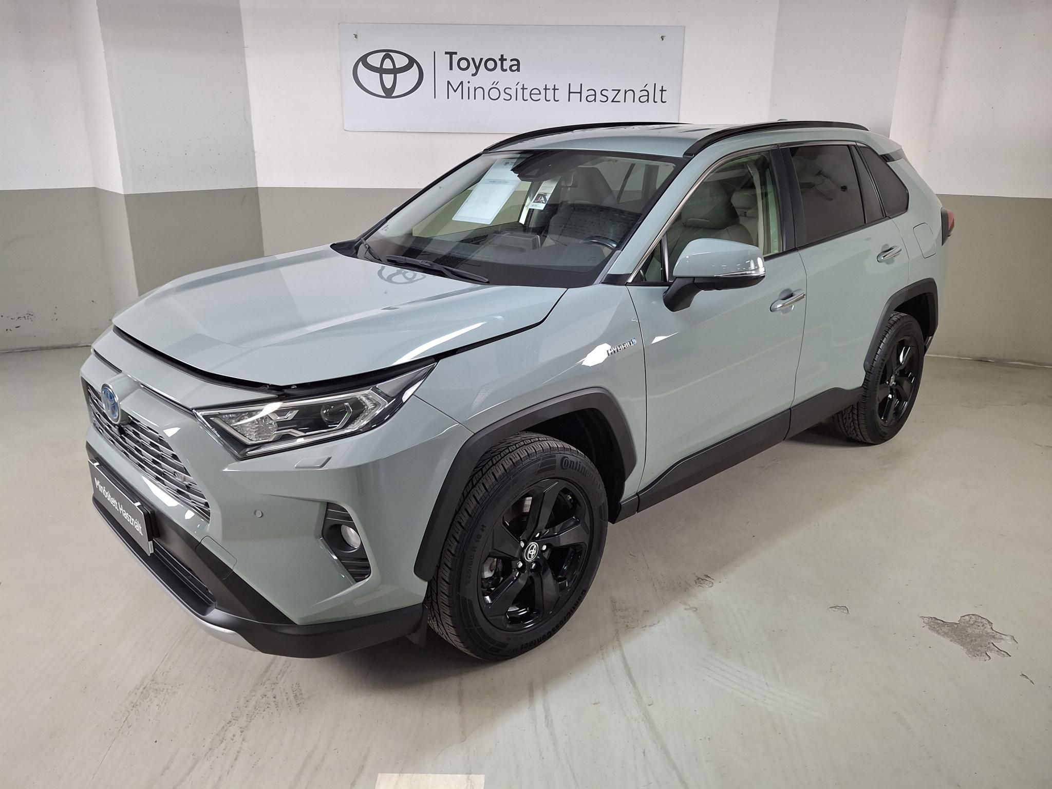 TOYOTA RAV 4