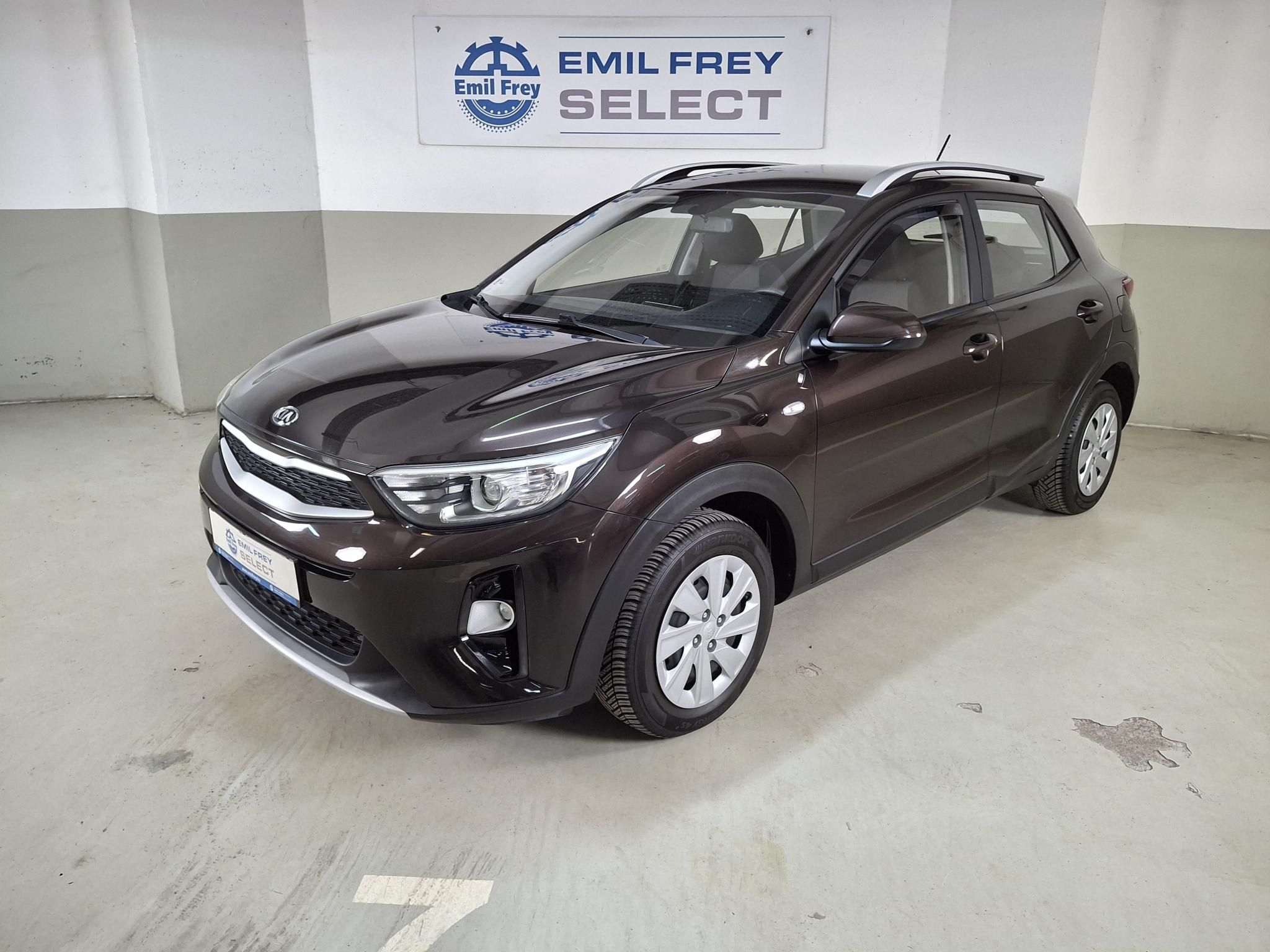 KIA STONIC