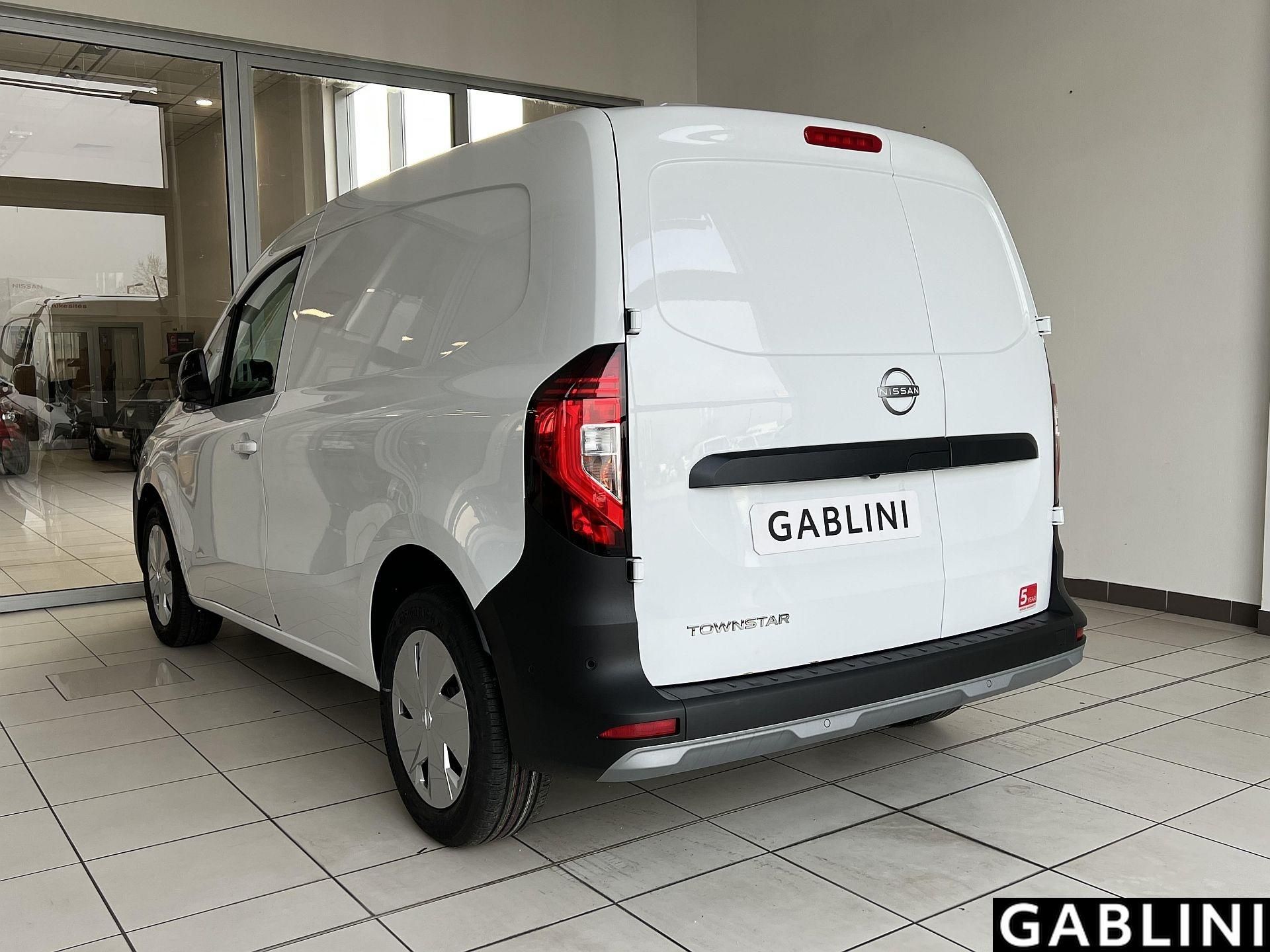 NISSAN TOWNSTAR EV L1 Tekna 45 kWh (Automata) - 4. kép