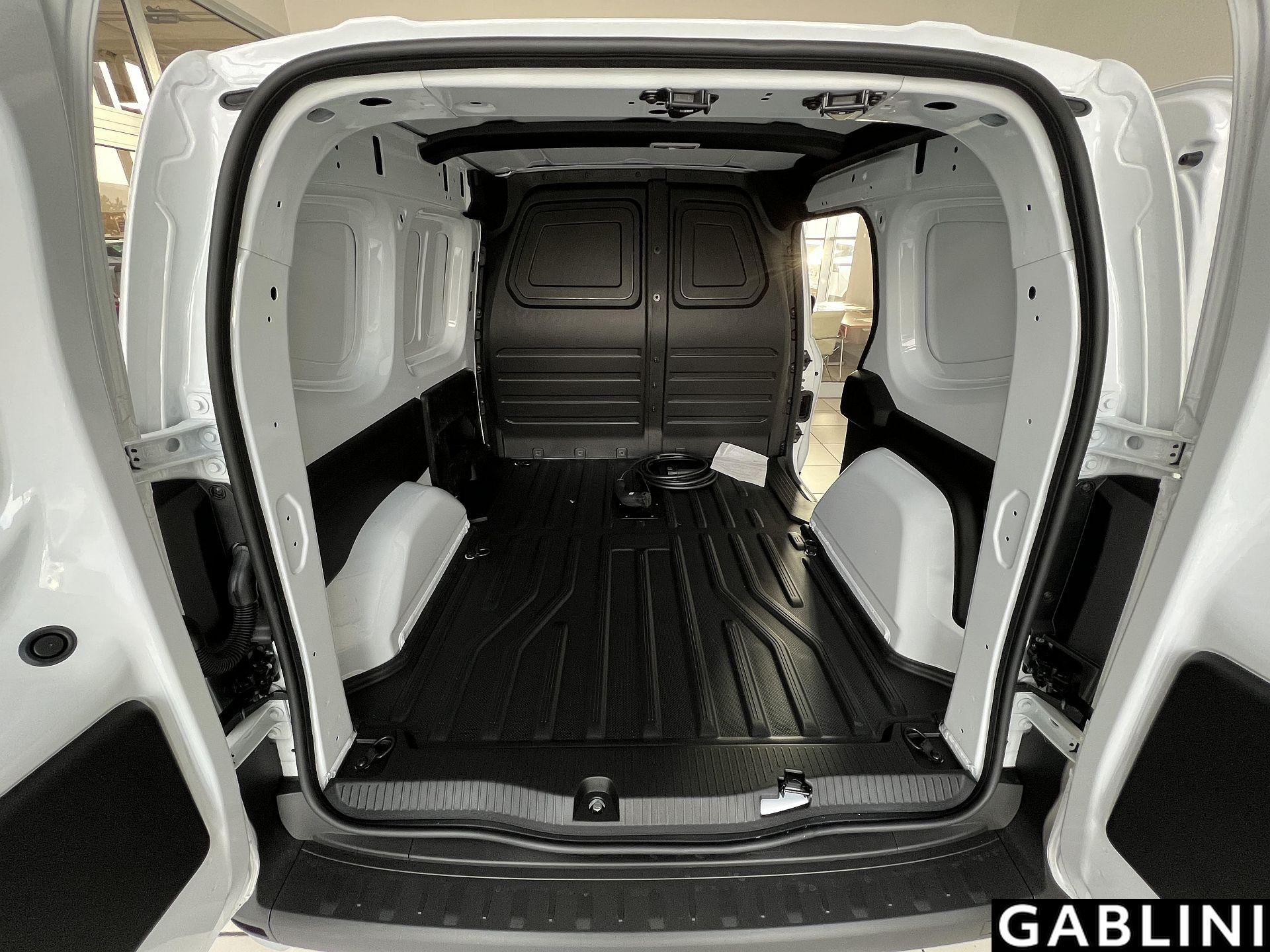 NISSAN TOWNSTAR EV L1 Tekna 45 kWh (Automata) - 9. kép