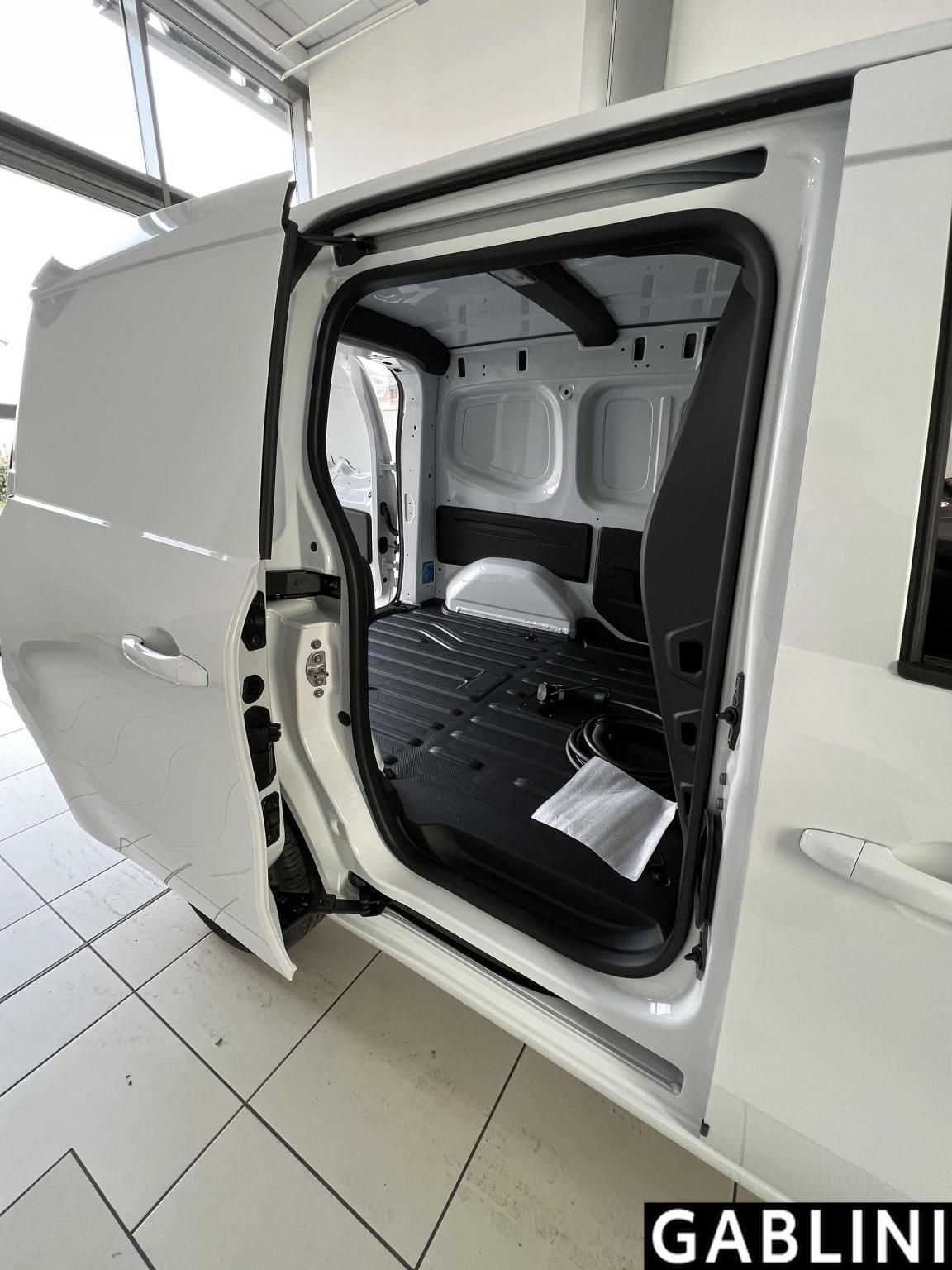 NISSAN TOWNSTAR EV L1 Tekna 45 kWh (Automata) - 10. kép