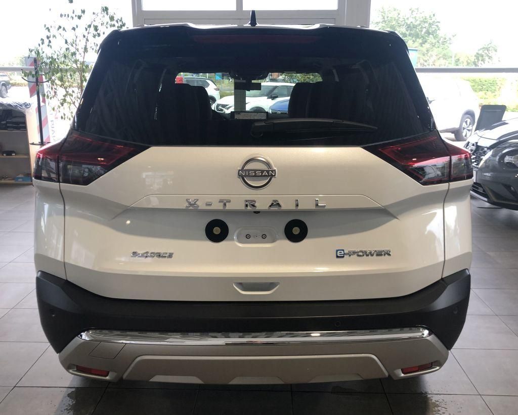NISSAN X-TRAIL 1.5 e-Power e-4orce Tekna (Automata) +Bose +Fekete Nappabőr +20felni! - 6. kép