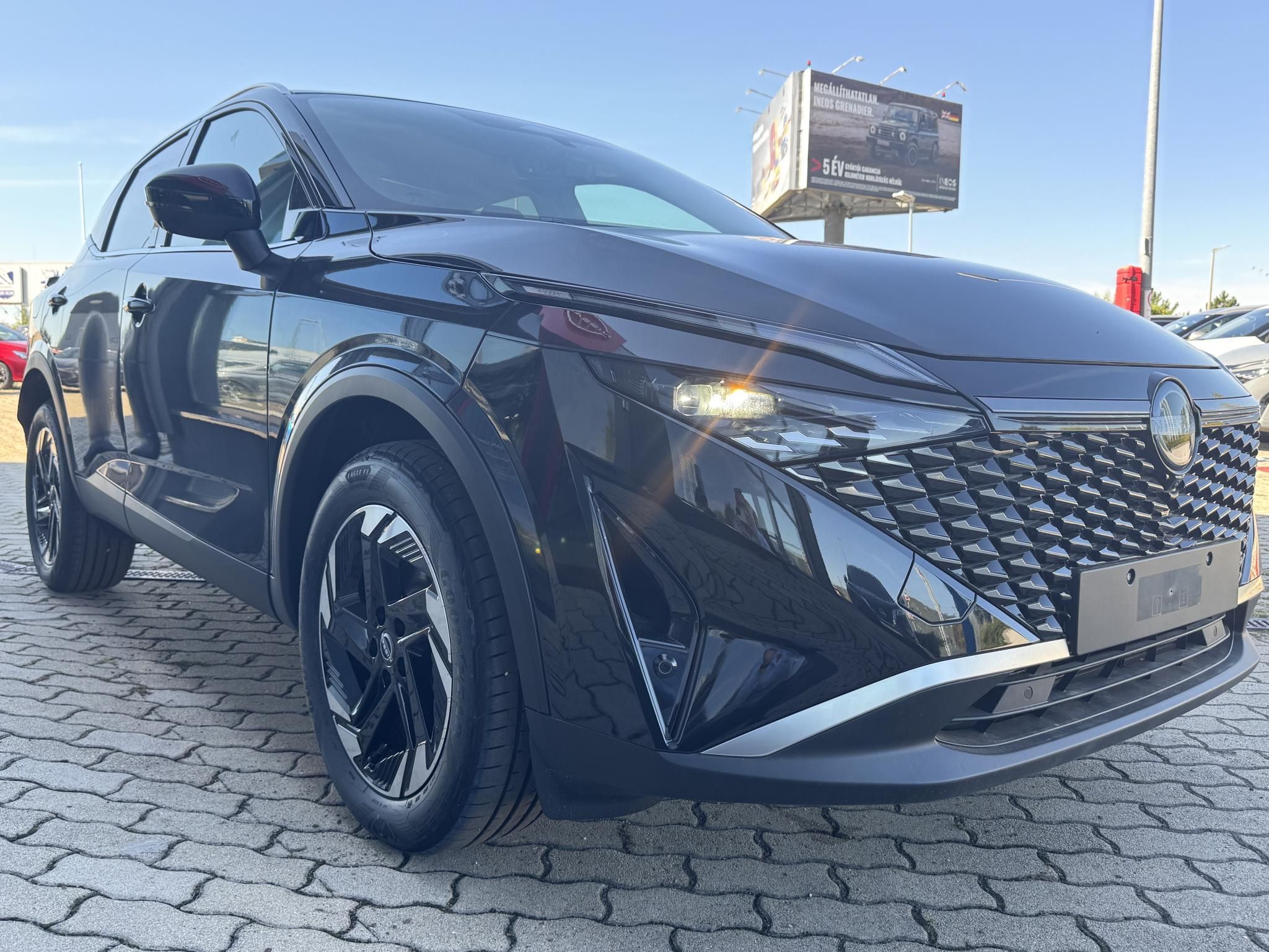 NISSAN QASHQAI 1.3 DIG-T Mild Hybrid N-Connecta X-Tronic Ajándék Téli Csomaggal! Készletről azonnal vihető! - 2. kép