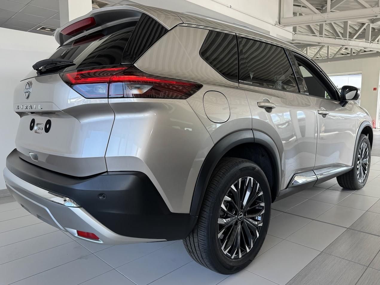 NISSAN X-TRAIL 1.5 VC-T Mild-hybrid Tekna Xtronic - 4. kép