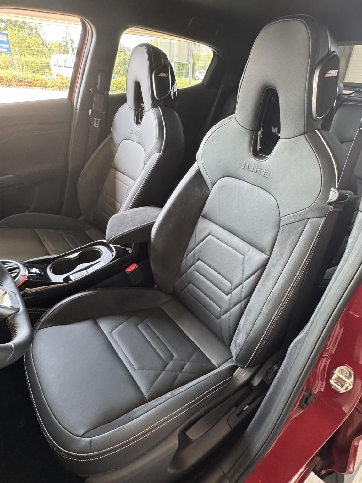 NISSAN JUKE 1.0 DIG-T N-Design DCT Automata! BOSE! 2 tónusú fényezés! 5 év garanciával! - 3. kép