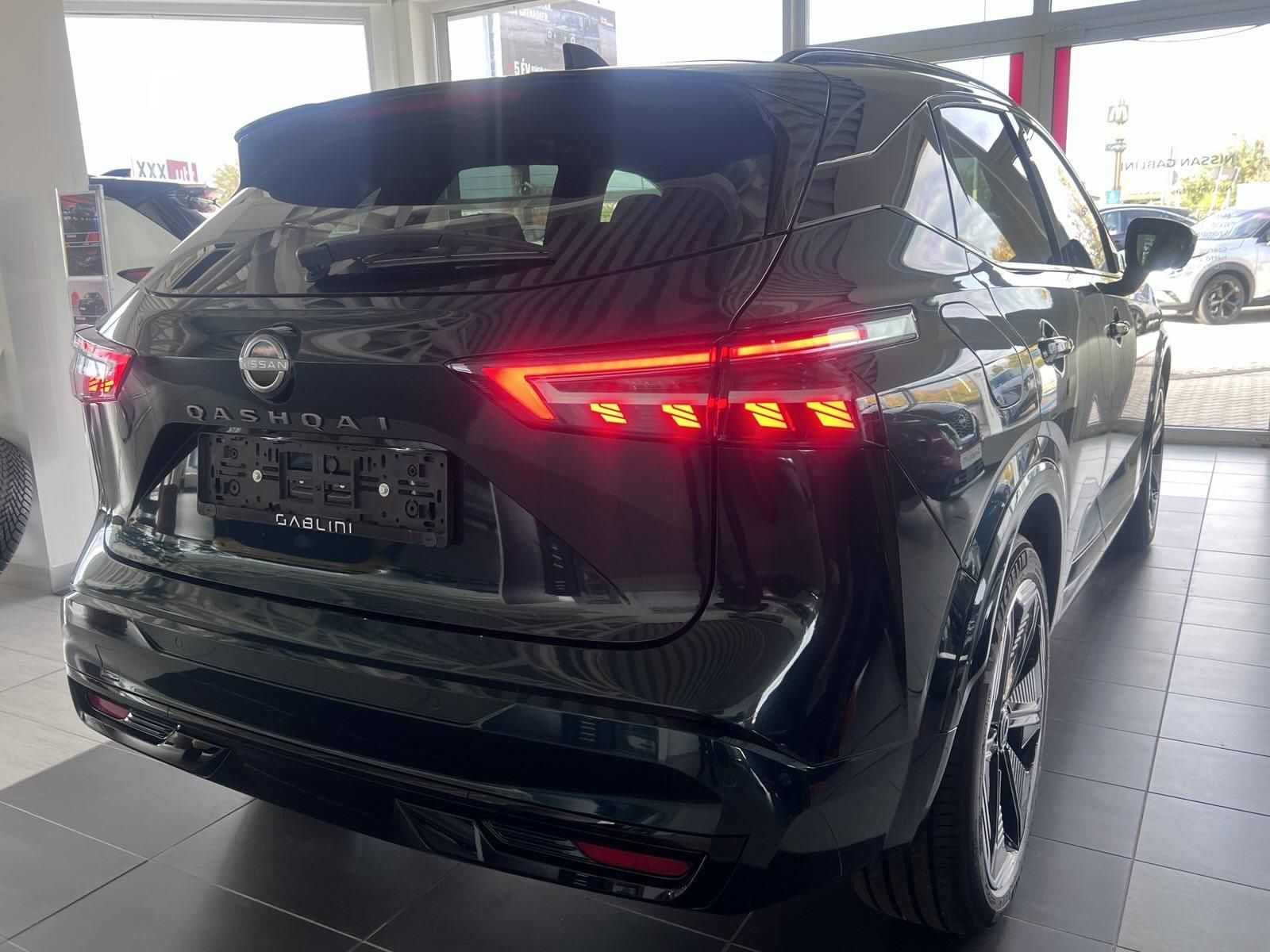 NISSAN QASHQAI 1.3 DIG-T Mild N-Design X-Tronic PANO! 360 kamera! Téli csomag! Adaptív LED! HUD! NAVI! - 7. kép