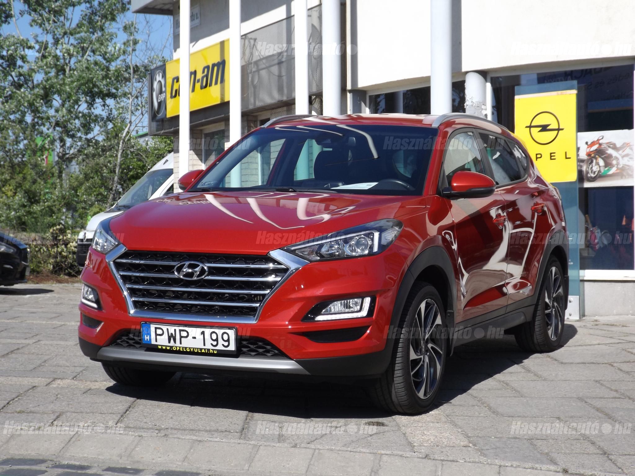 HYUNDAI TUCSON