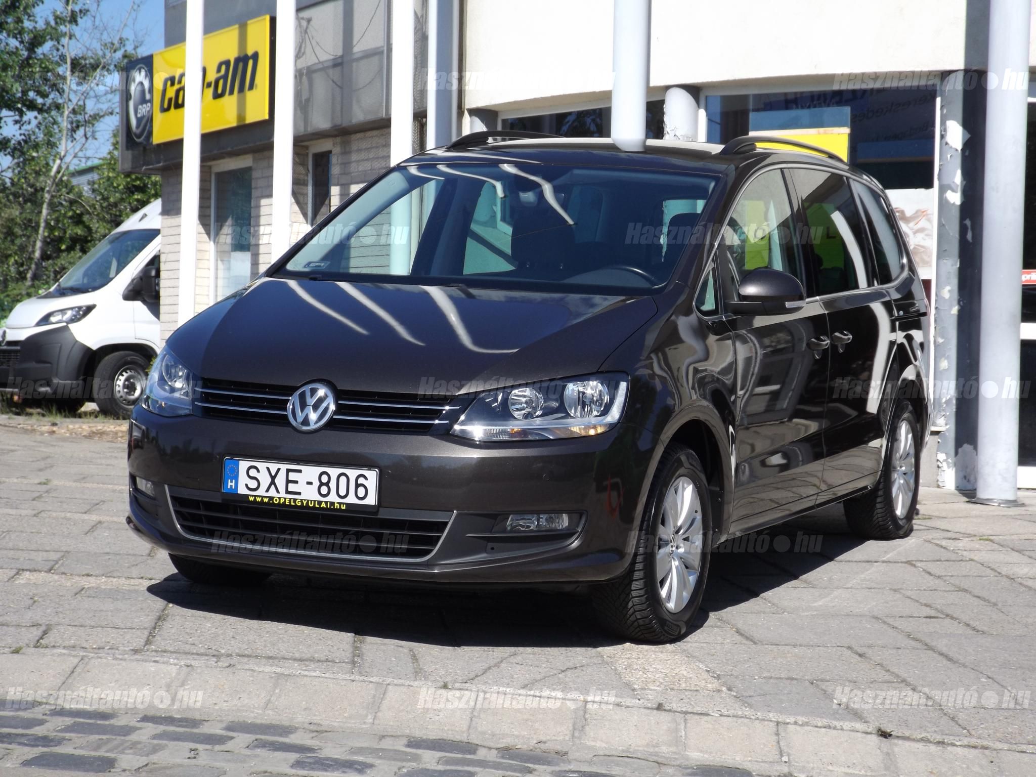 VOLKSWAGEN SHARAN