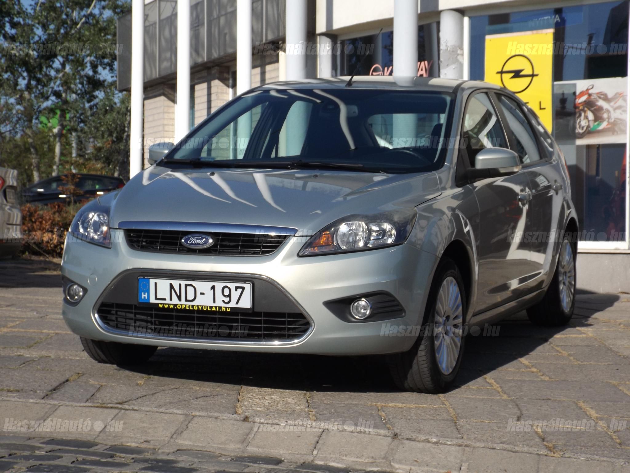 FORD FOCUS
