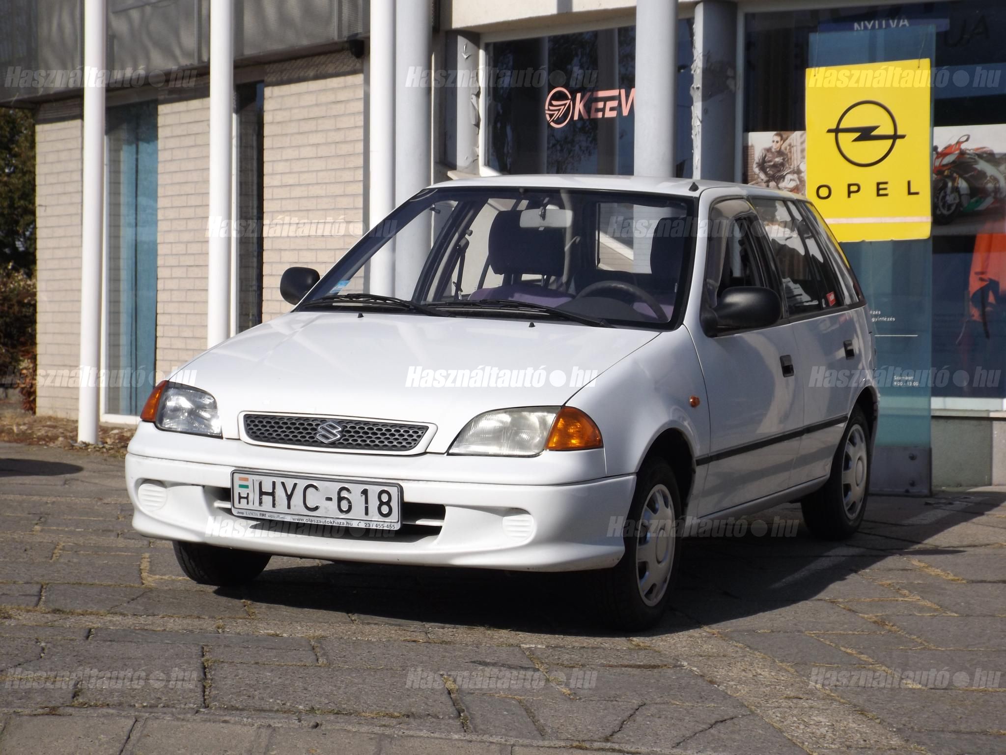 SUZUKI SWIFT