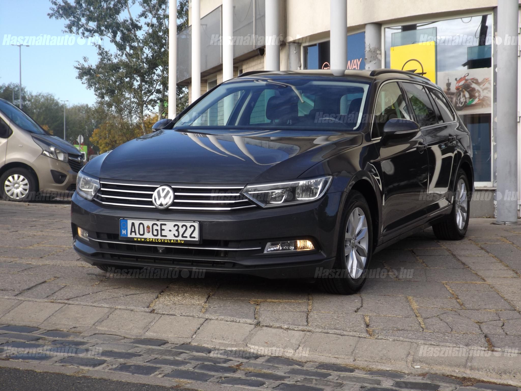 VOLKSWAGEN PASSAT VIII