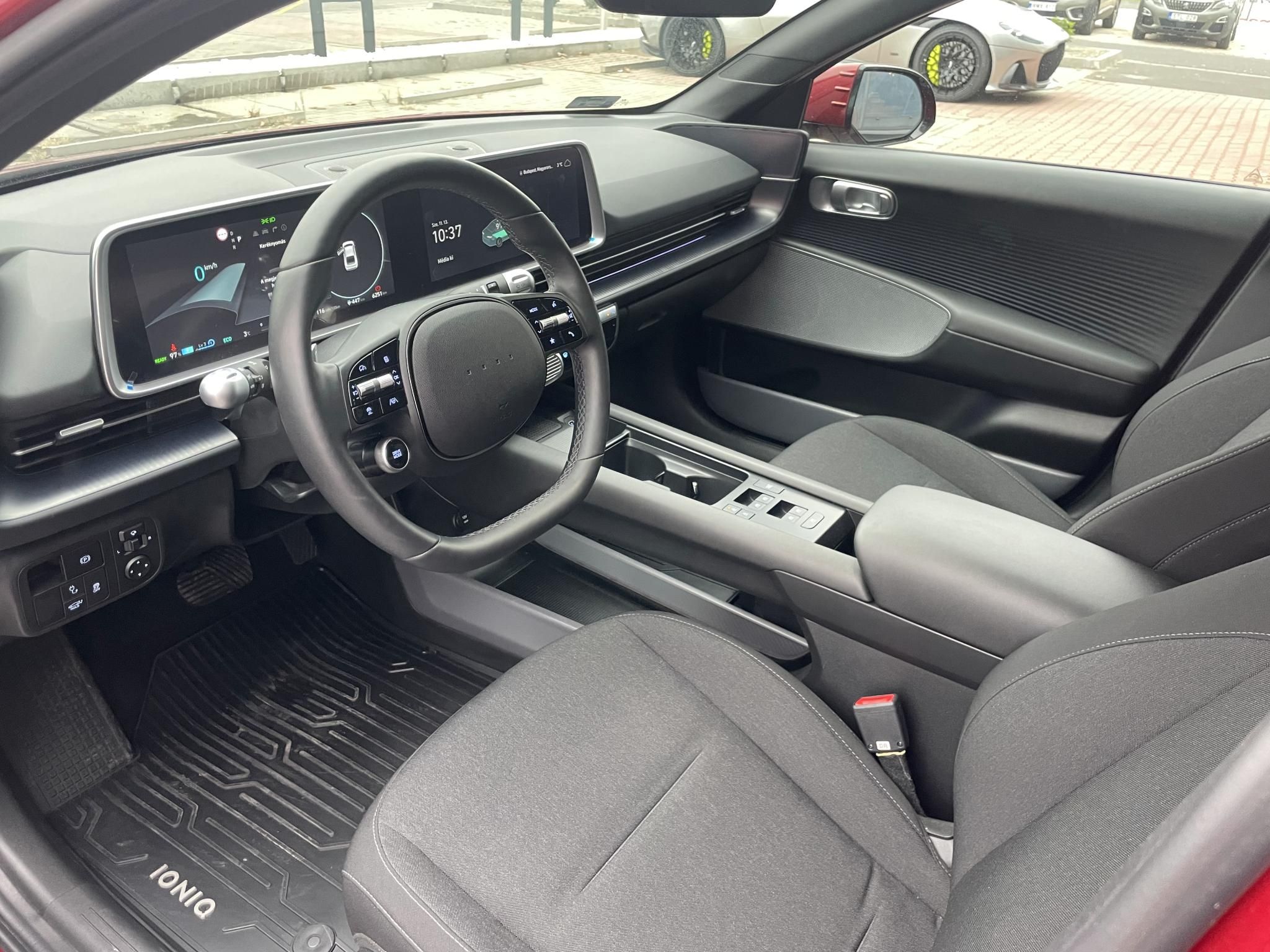 HYUNDAI IONIQ 6 77,4kWh Prime Első tulajdonos! Gyári garanciális! - 7. kép