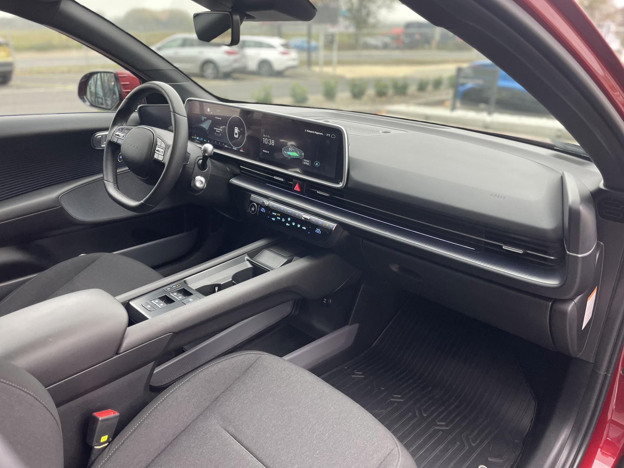 HYUNDAI IONIQ 6 77,4kWh Prime Első tulajdonos! Gyári garanciális! - 10. kép