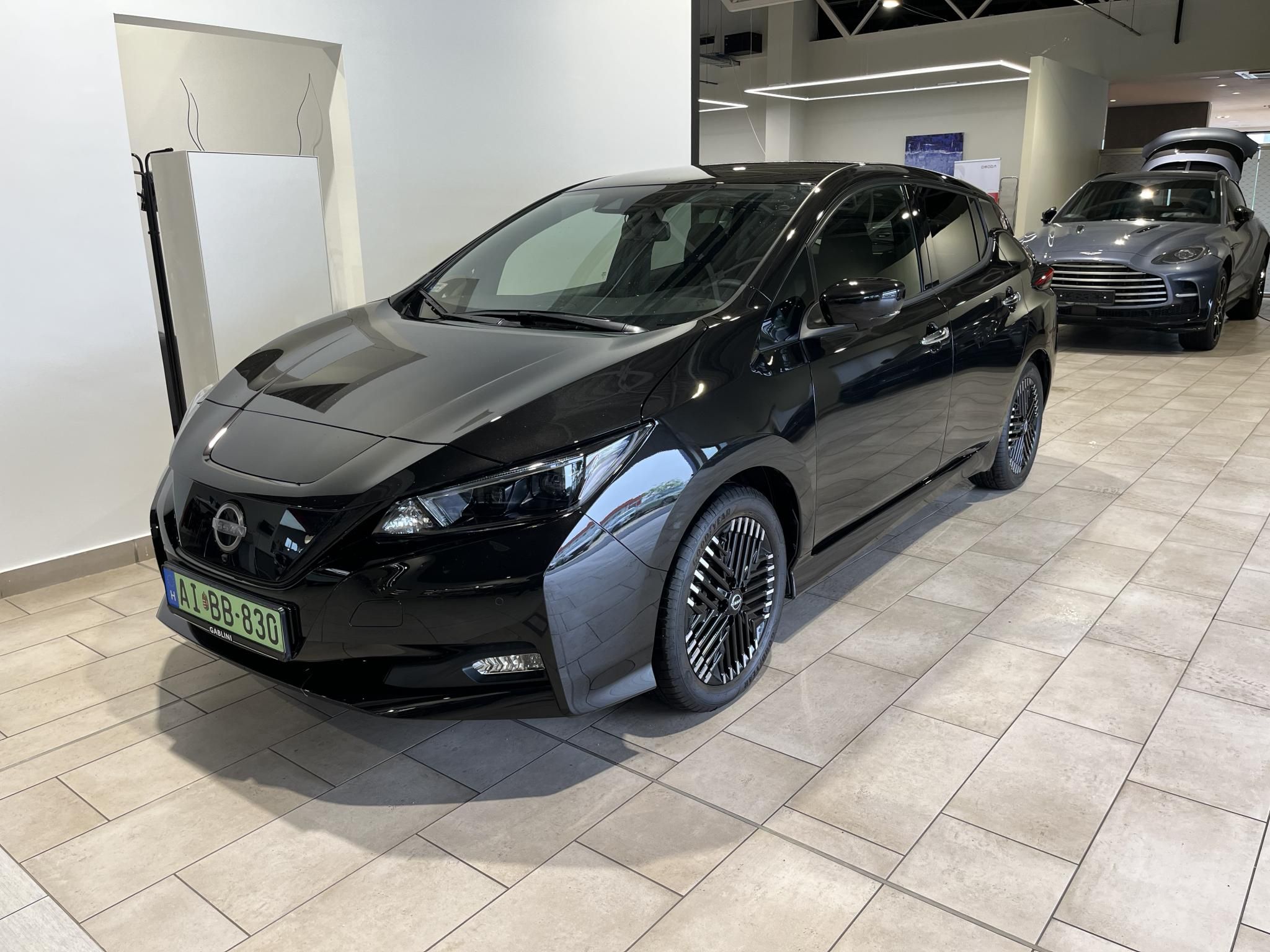 NISSAN LEAF N-Connecta 40kWh (Automata) ÚJ autó! 36Km! Magyarországi! Leinformálható! - 3. kép