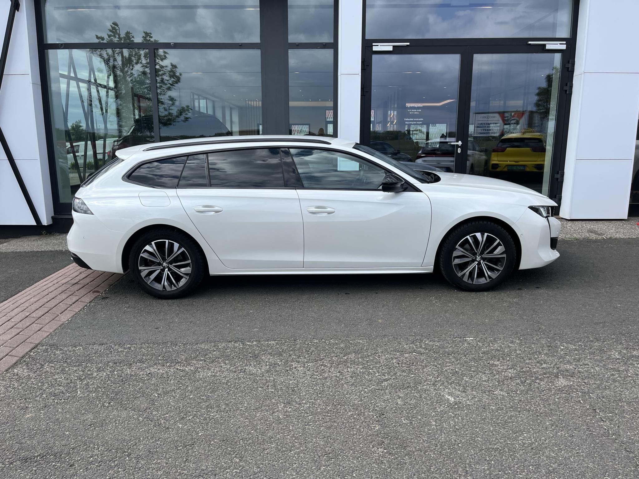 PEUGEOT 508 SW 1.5 BlueHDi Allure EAT8 Áfás! Garanciális! Magyarországi! Leinformálható! - 8. kép