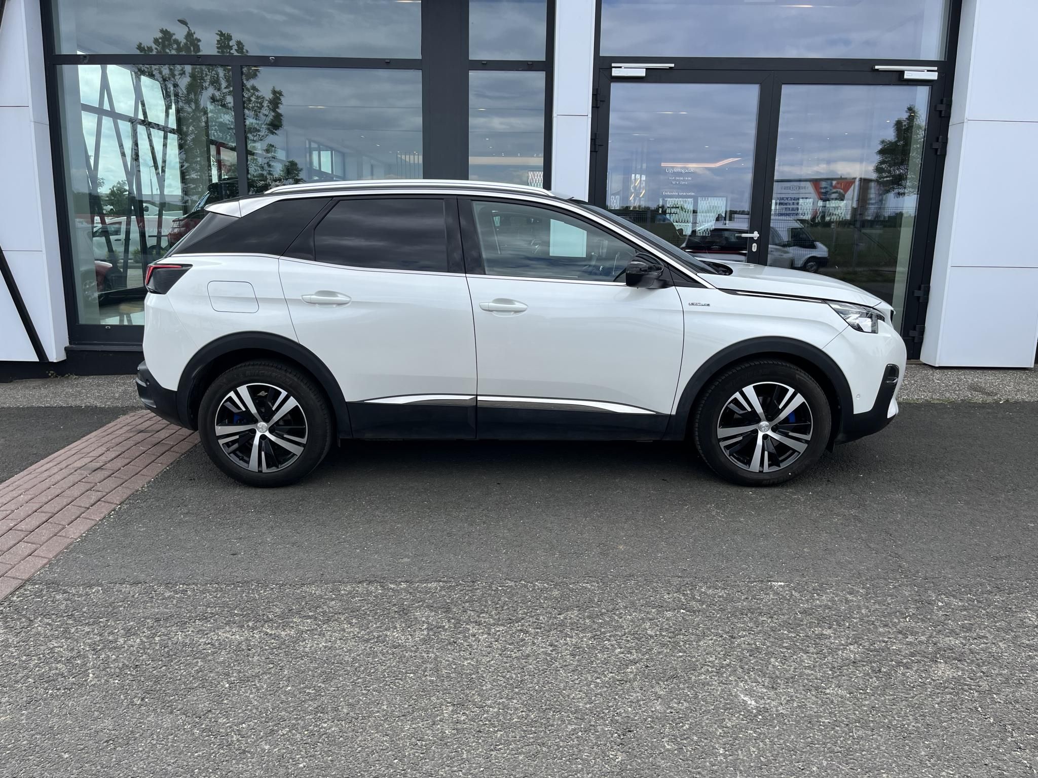 PEUGEOT 3008 1.2 PureTech GT Line E6.3 GT Line! Led! - 4. kép