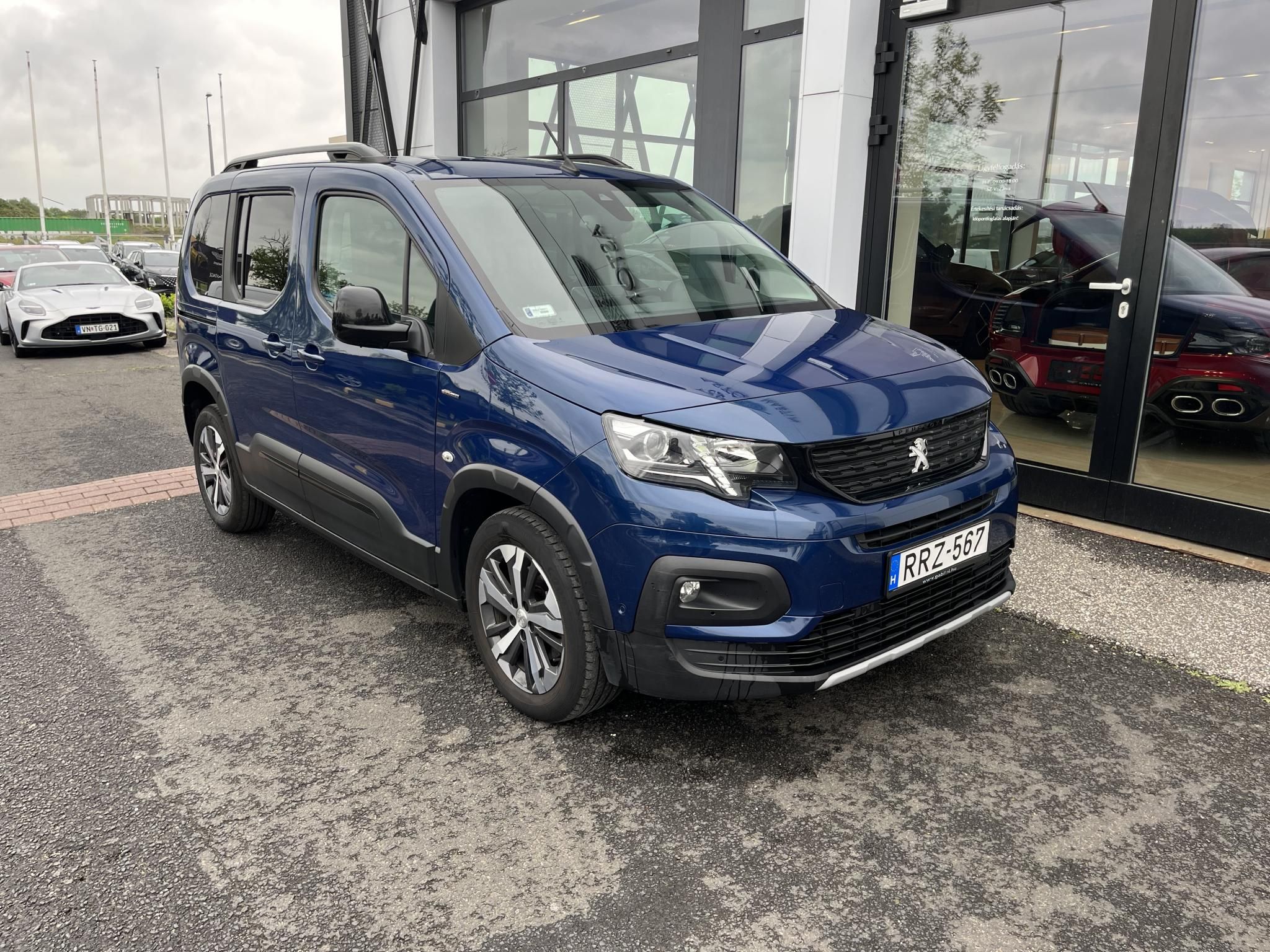 PEUGEOT RIFTER 1.5 BlueHDi Allure S&S EAT8 GT Line! Garanciális! Magyarországi! Leinformálható! Vezetett szervizkönyv! - 1. kép