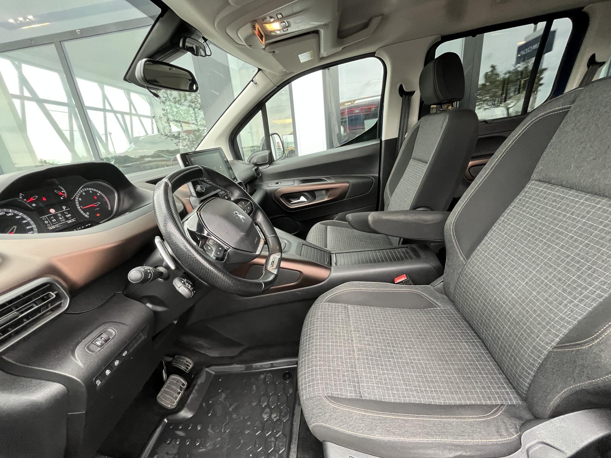 PEUGEOT RIFTER 1.5 BlueHDi Allure S&S EAT8 GT Line! Garanciális! Magyarországi! Leinformálható! Vezetett szervizkönyv! - 10. kép