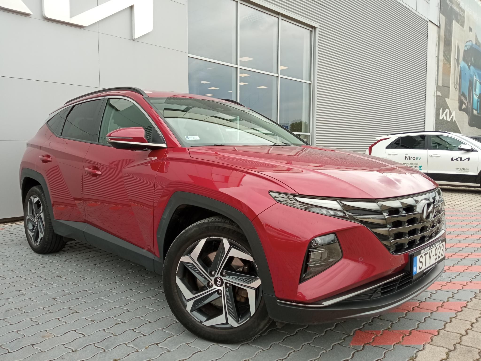HYUNDAI TUCSON 1.6 T-GDI hybrid Comfort (Automata) Magyarországi! Ülésfűtés! Tolatókamera! Kulcsnélküli nyitás-indítás! - 1. kép