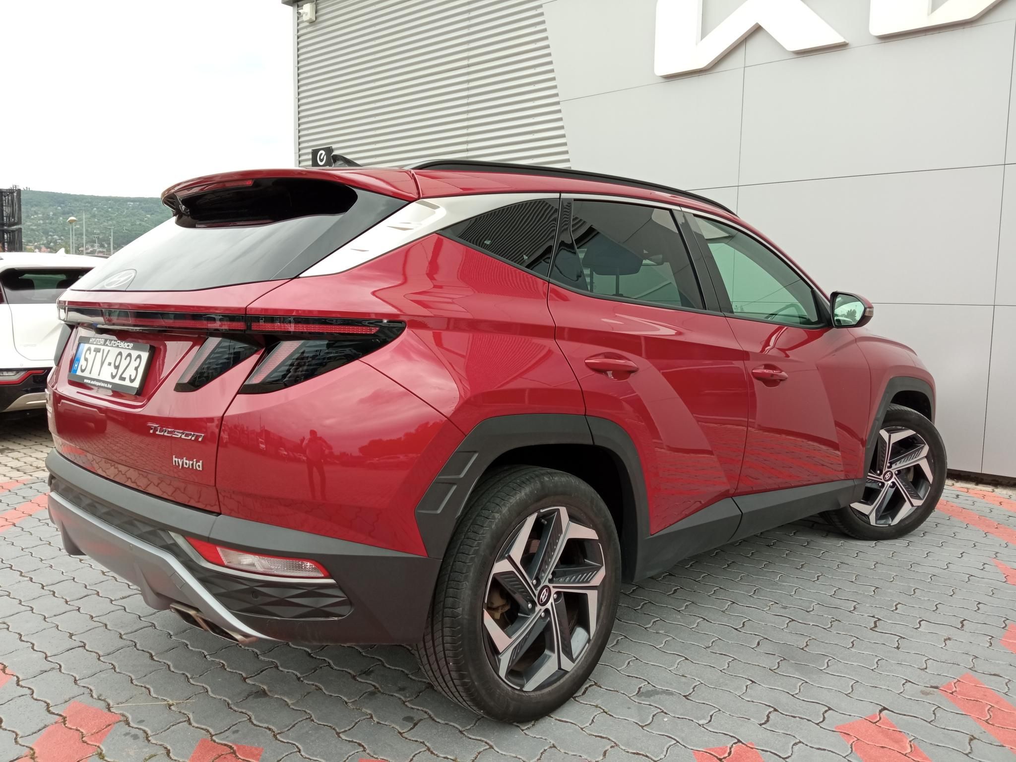 HYUNDAI TUCSON 1.6 T-GDI hybrid Comfort (Automata) Magyarországi! Ülésfűtés! Tolatókamera! Kulcsnélküli nyitás-indítás! - 6. kép