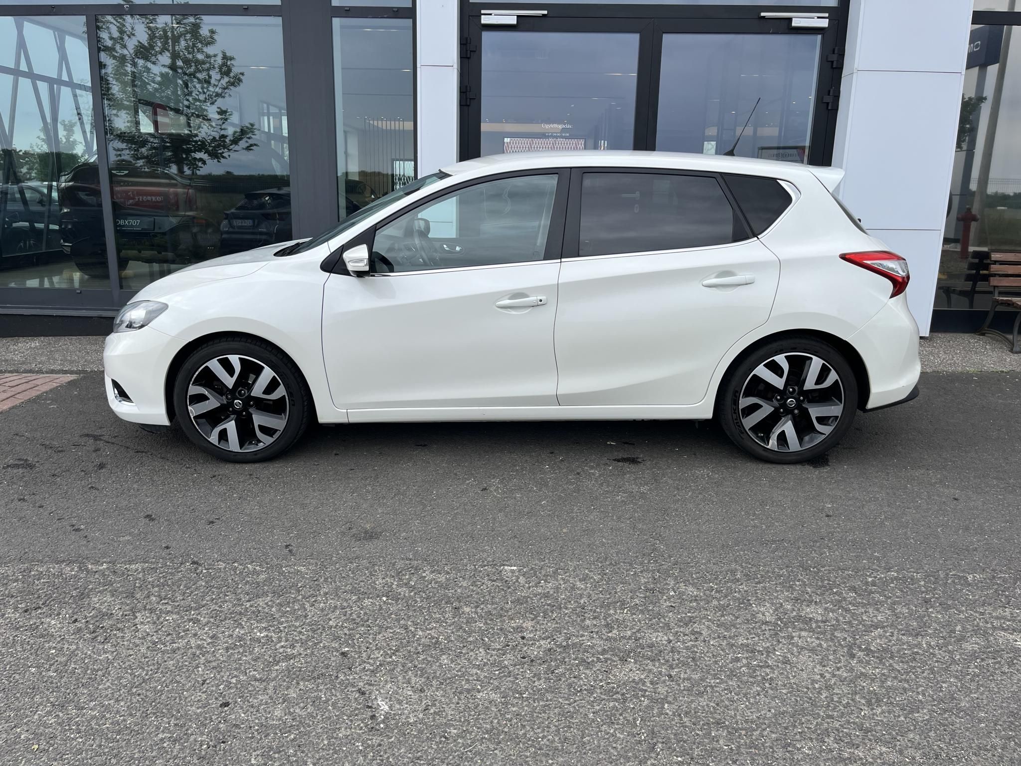 NISSAN PULSAR 1.6 DIG-T Tekna Magyarországi! Leinformálható! Végig szakszervizben vezetett szervizkönyv! - 8. kép
